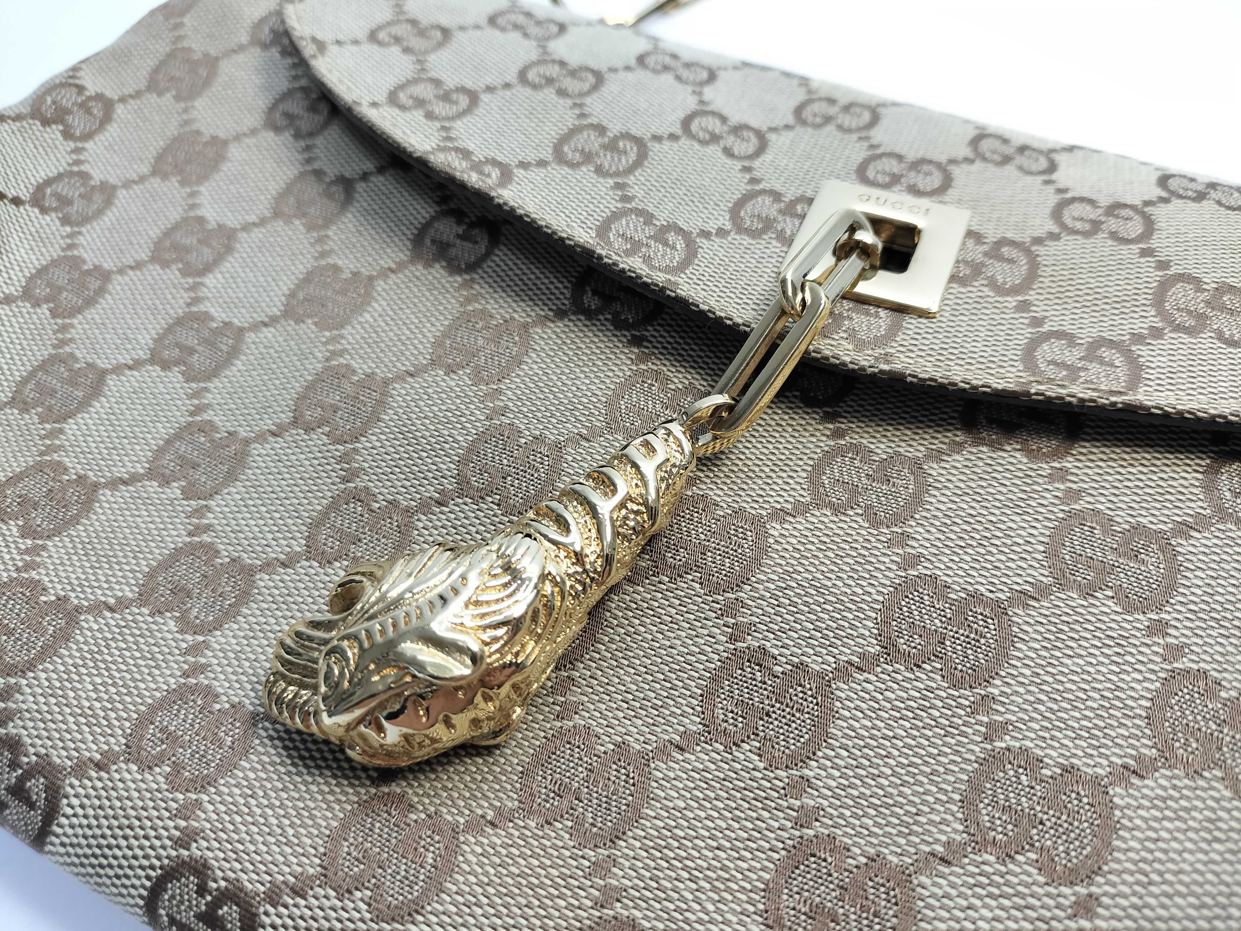 GG Canvas 001 4113 002113 Lion Chain Shoulder Bag — view 12