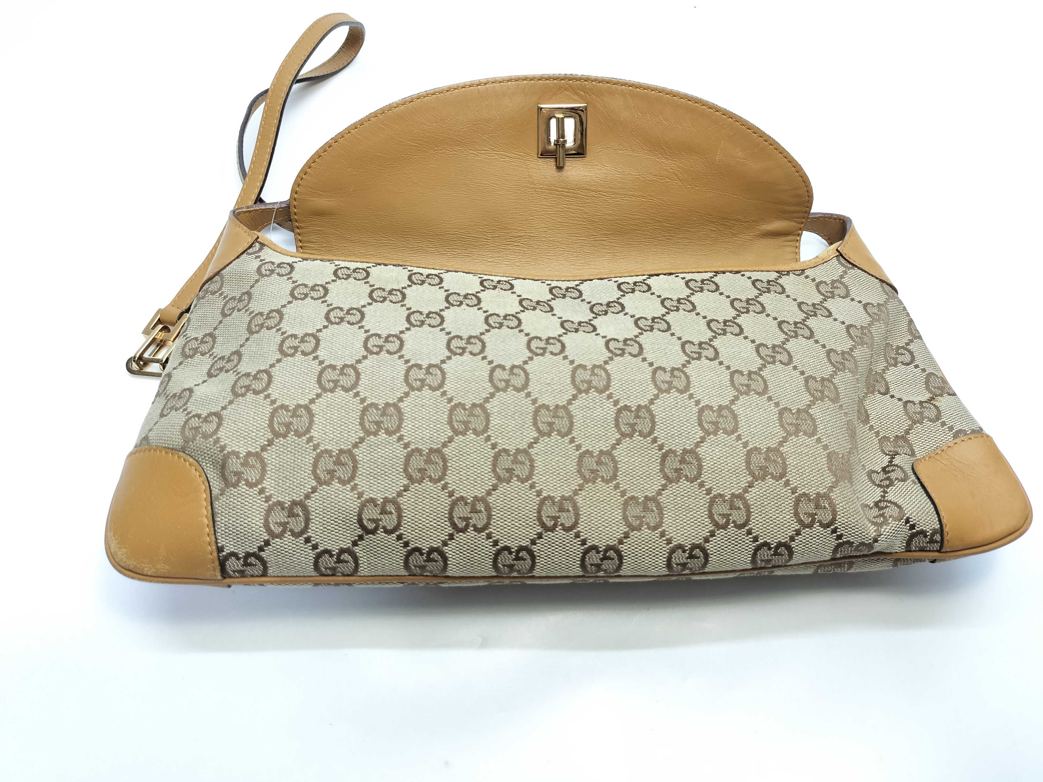 GG Canvas 001 4113 002113 Lion Chain Shoulder Bag — view 8