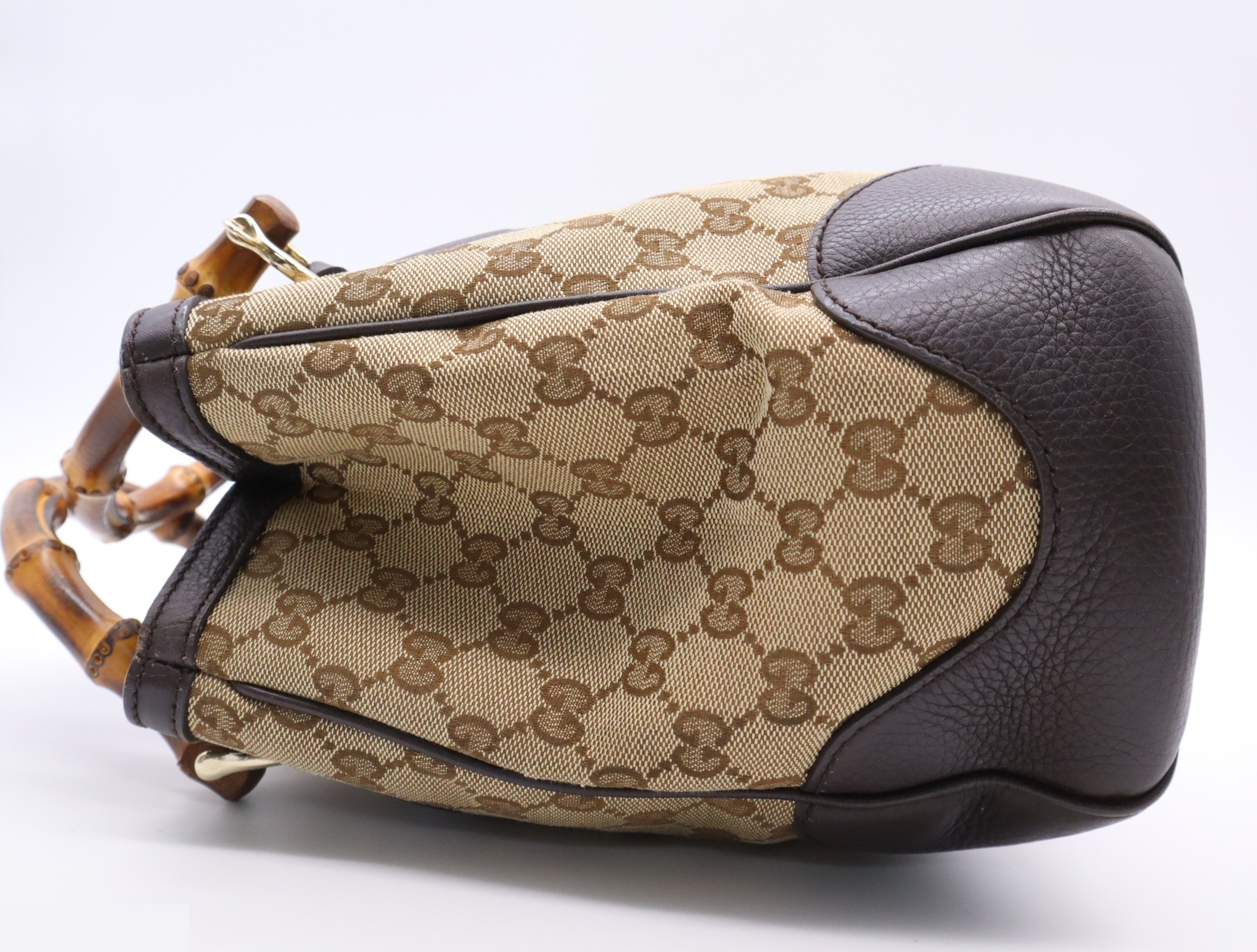 GG Canvas Bamboo Handbag, Beige — view 3