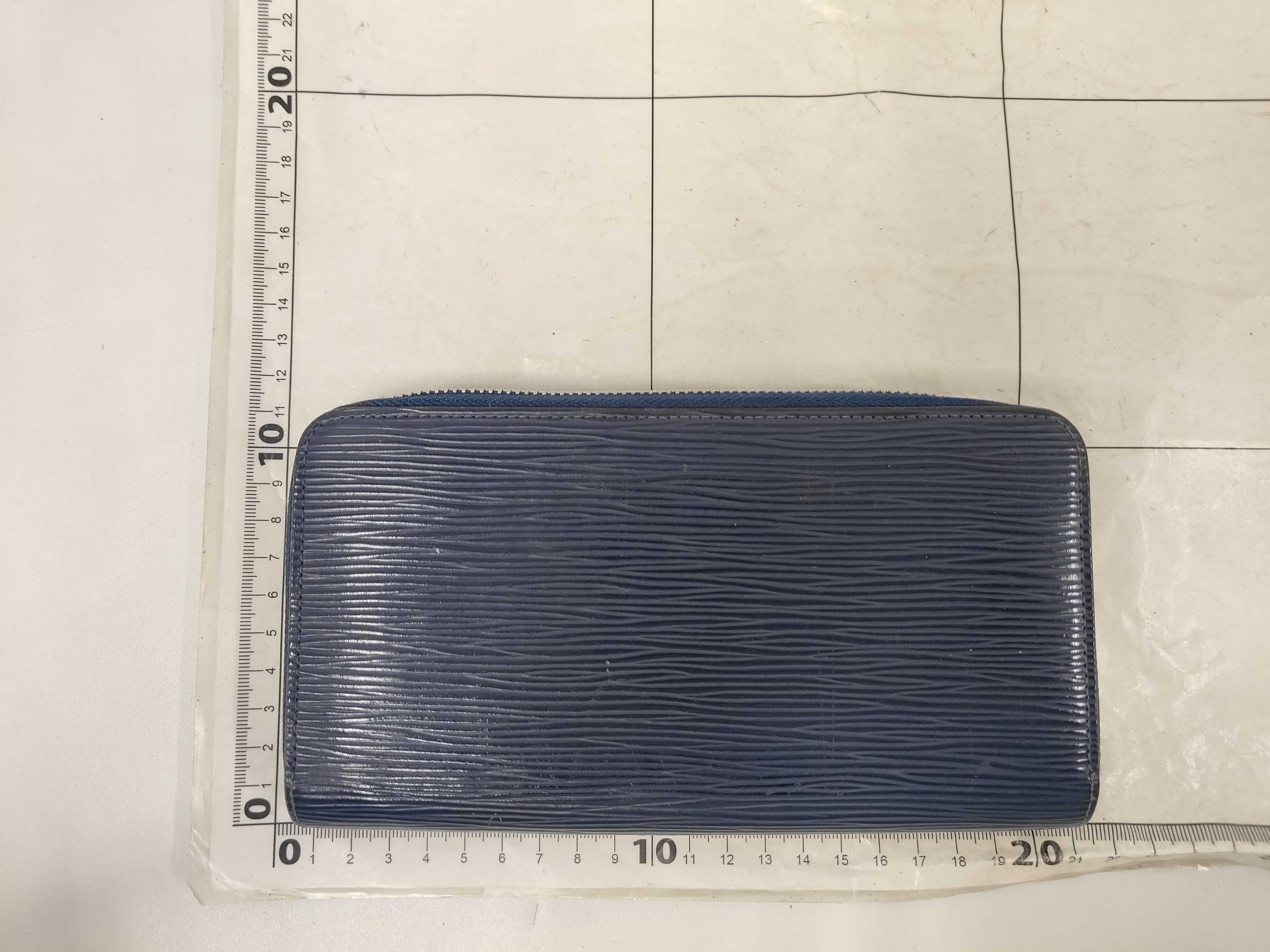 Epi Zippy Wallet — view 2