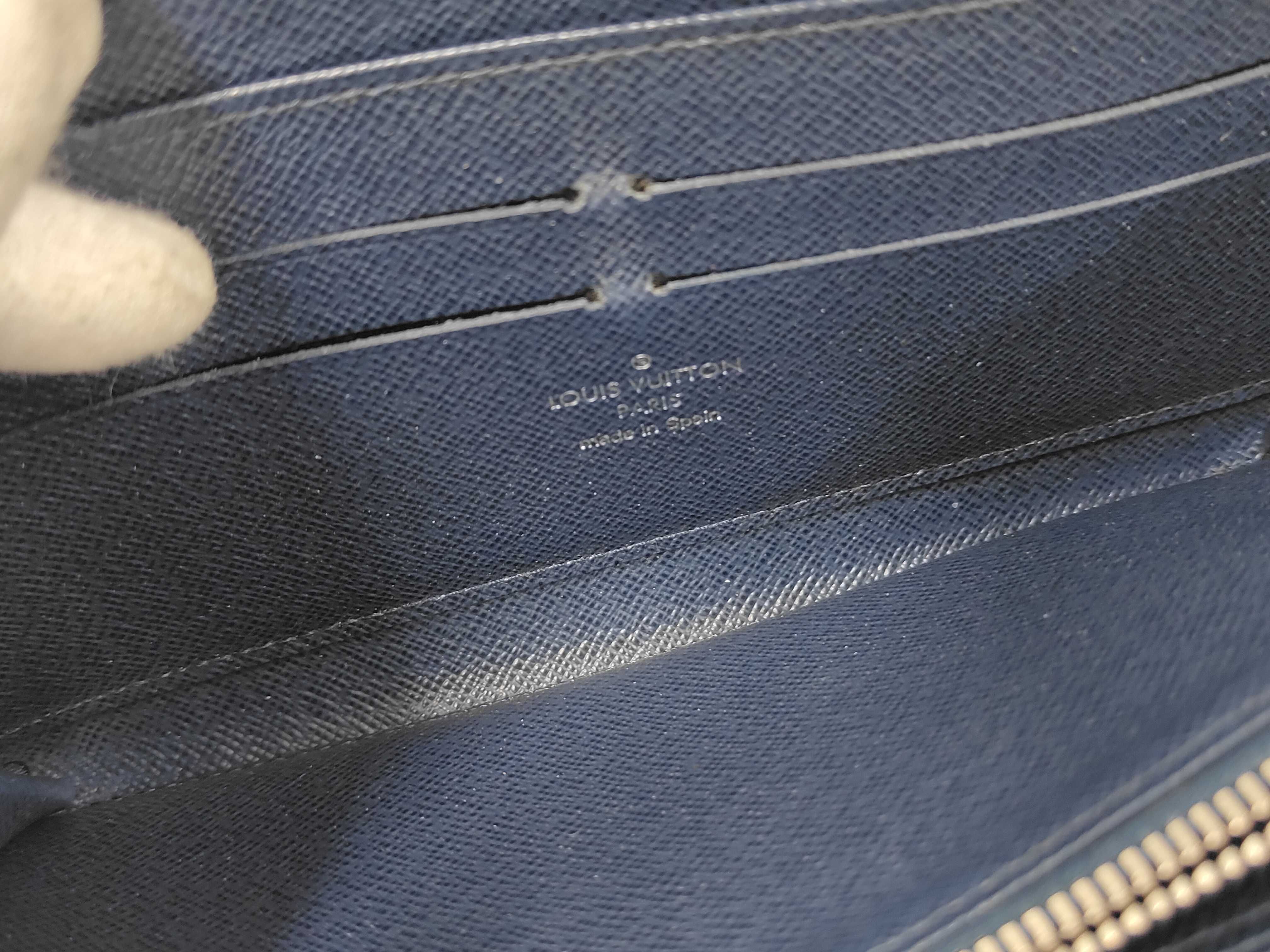 Epi Zippy Wallet — view 9