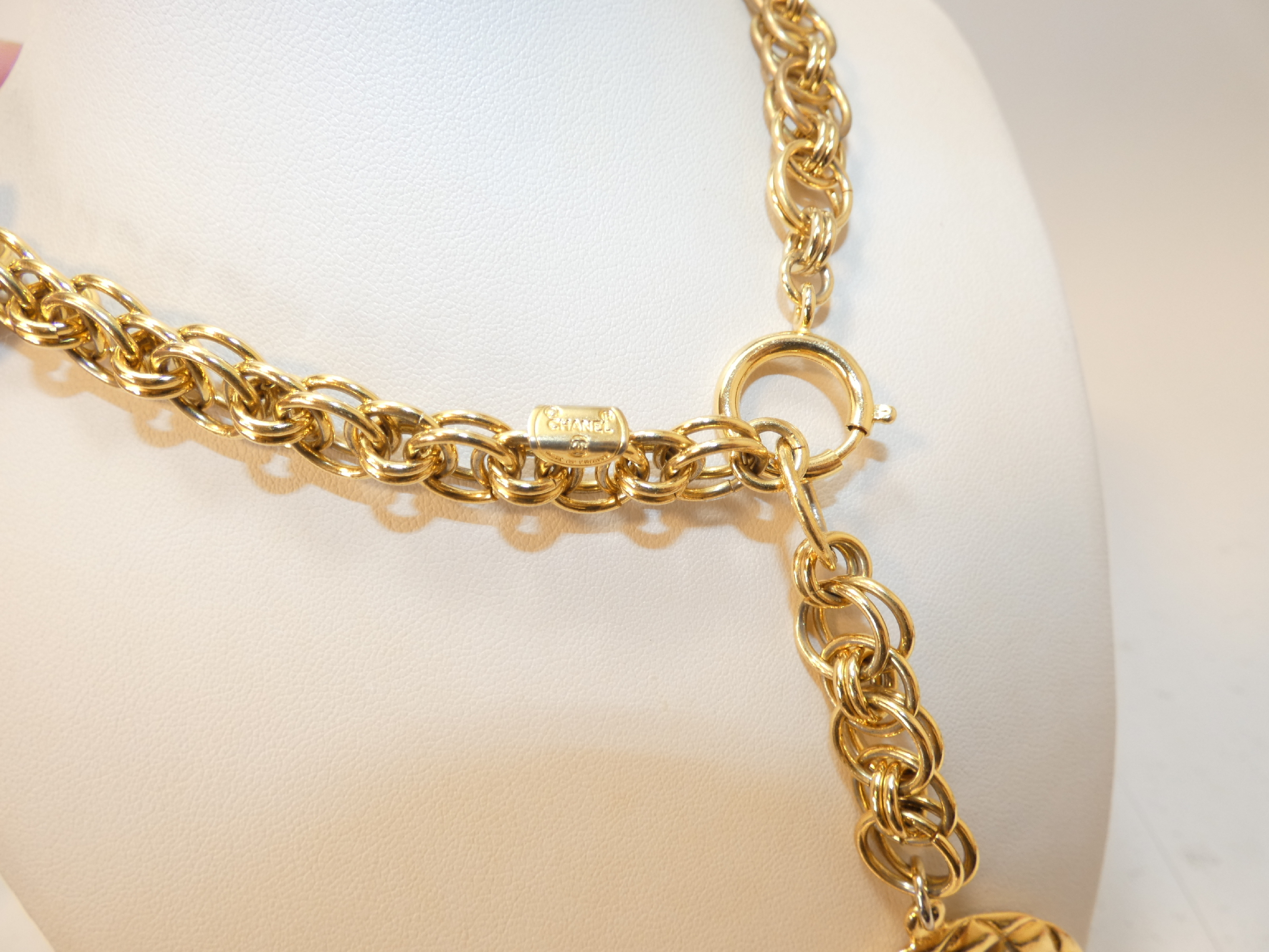 Lion Coco Circle GP Belt Necklace — view 3