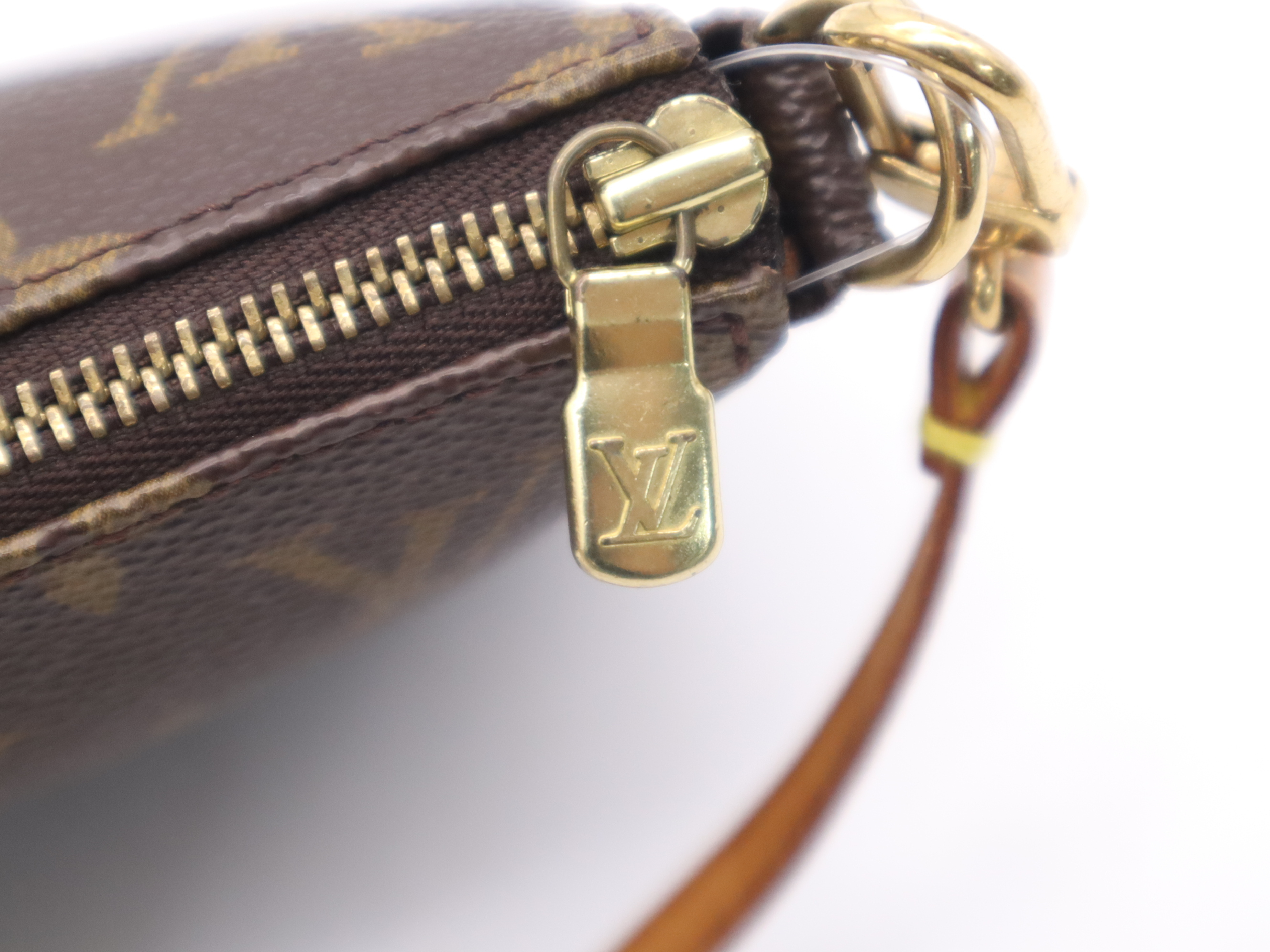 M51980 Monogram Pochette Accessoires Pouch — view 10