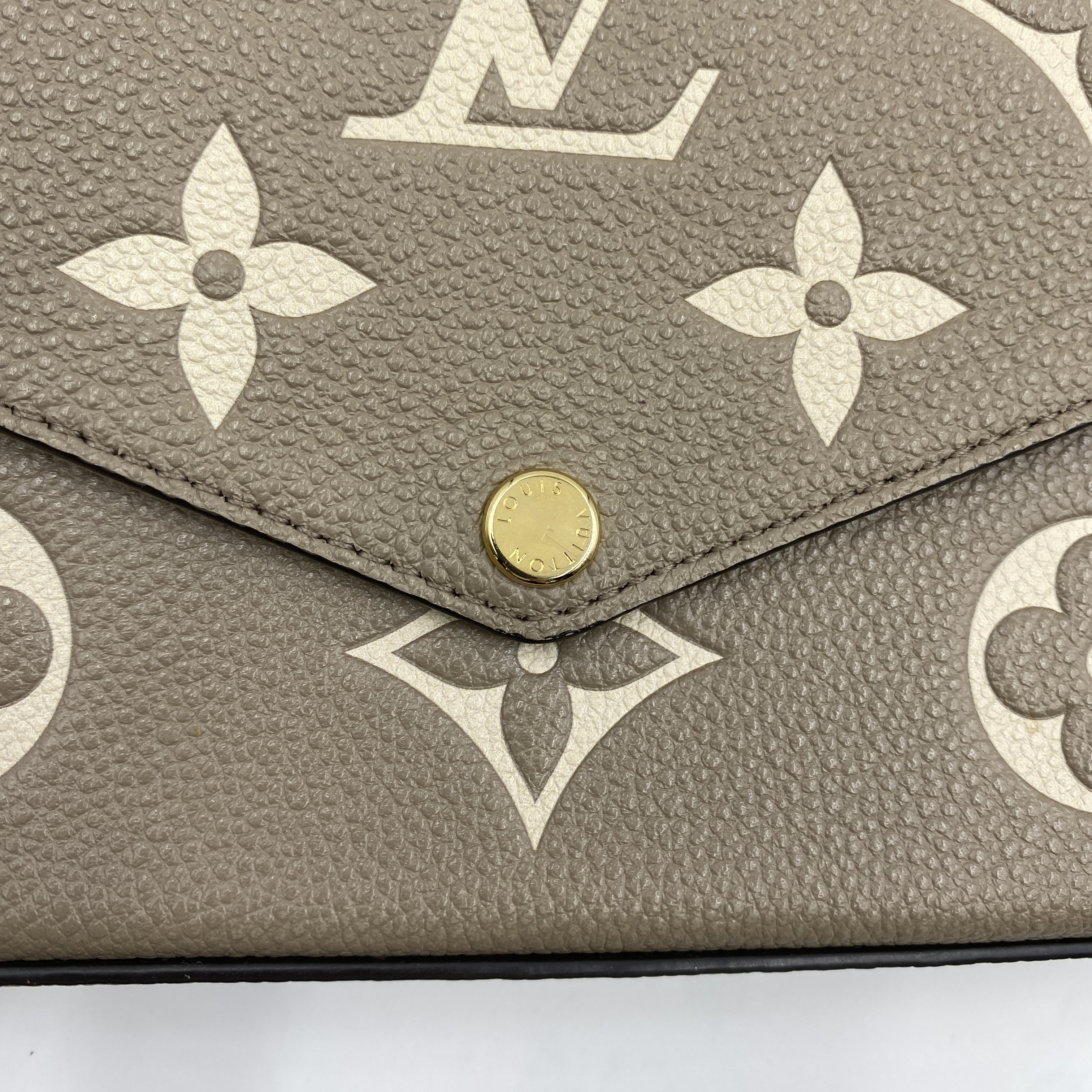 Empreinte Pochette Felicie Beige Shoulder Bag — view 9