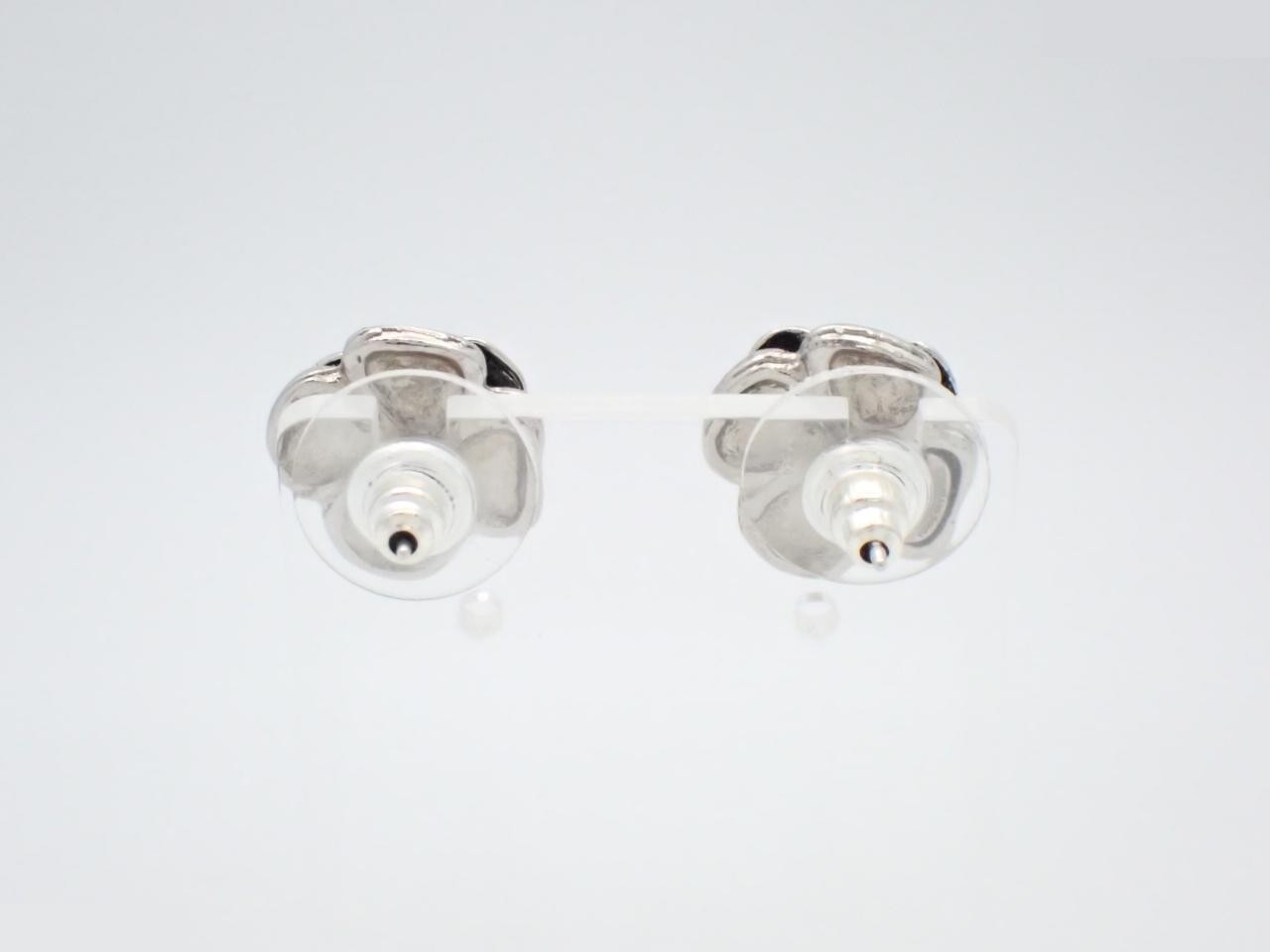 08P Piercing — view 2
