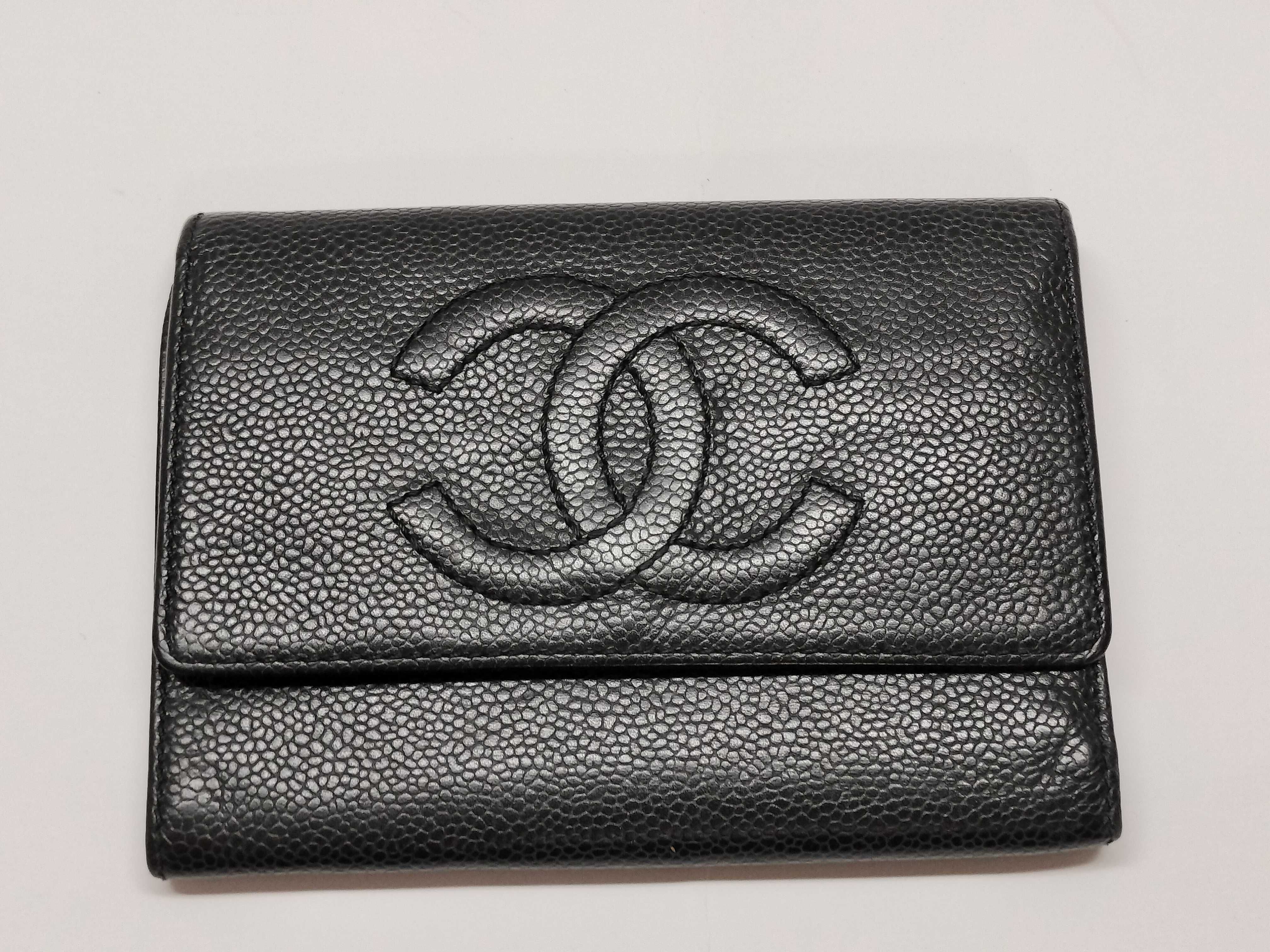Caviar Skin Coco Tri-fold Wallet