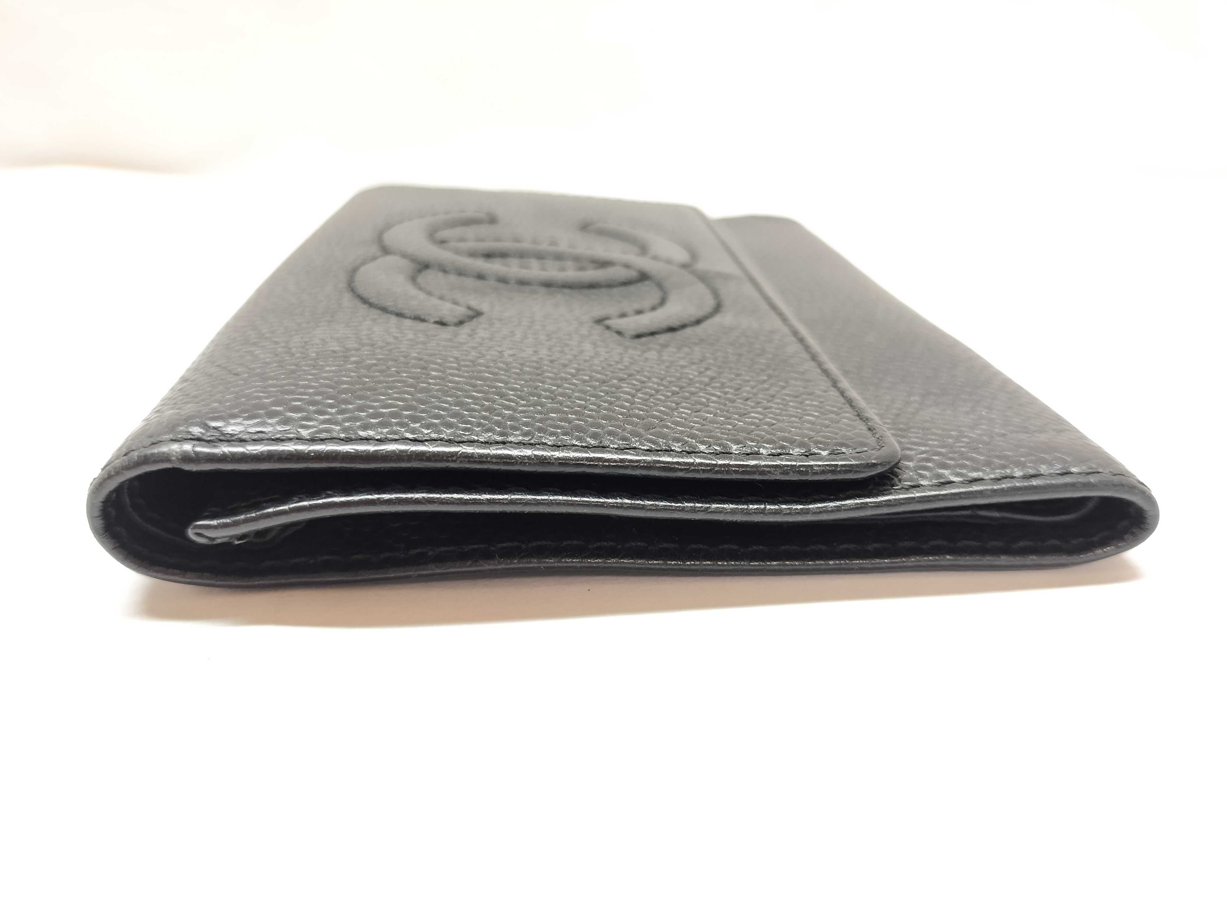 Caviar Skin Coco Tri-fold Wallet — view 5