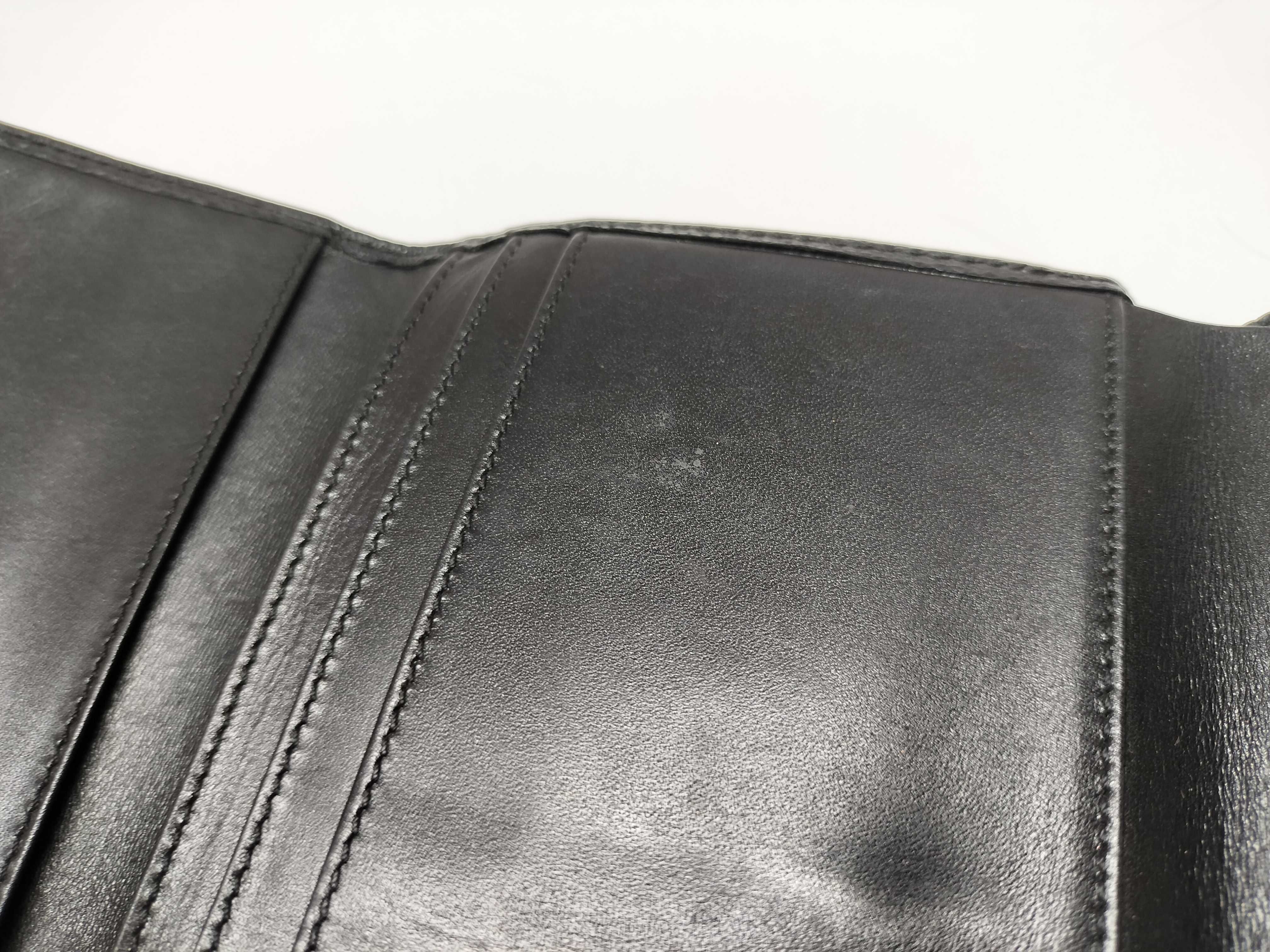 Caviar Skin Coco Tri-fold Wallet — view 9