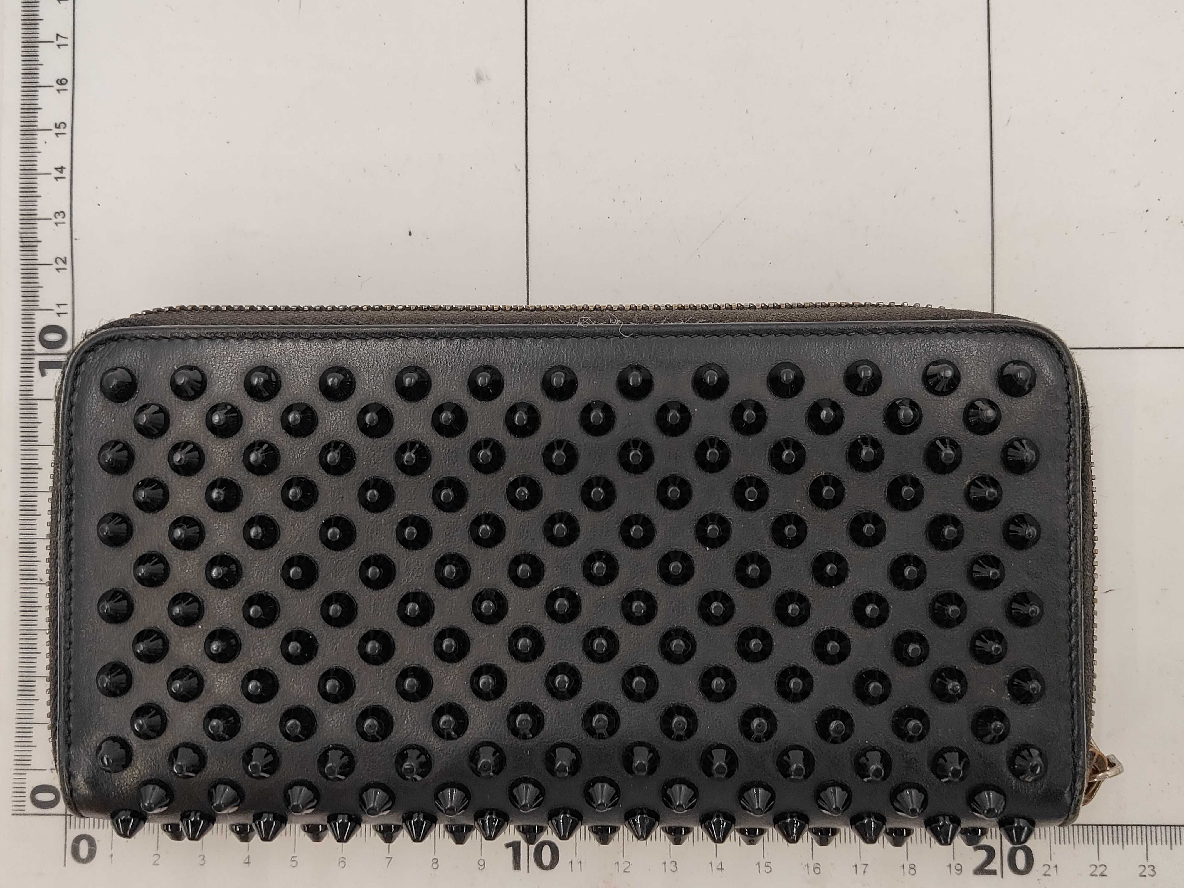 wallet — view 10