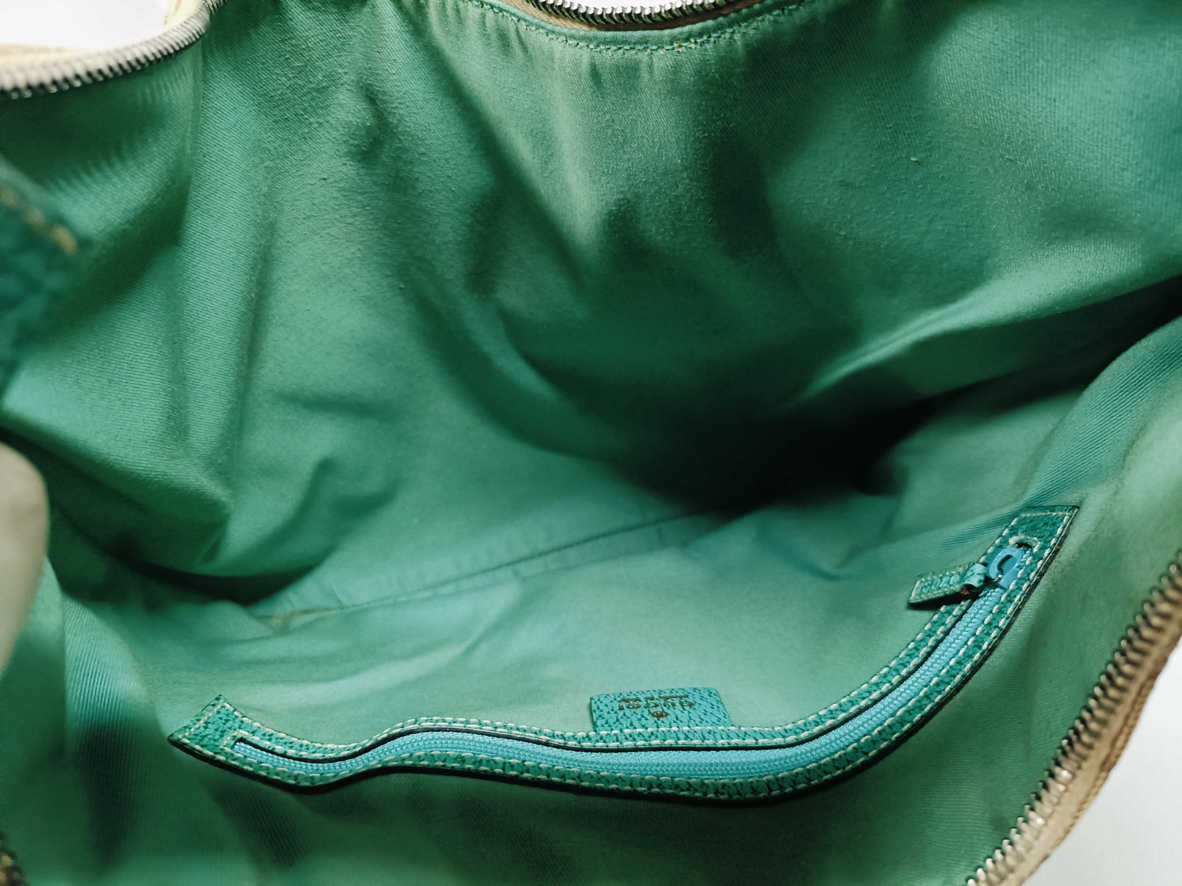 GG Canvas Shoulder Bag 124357 3444 — view 11
