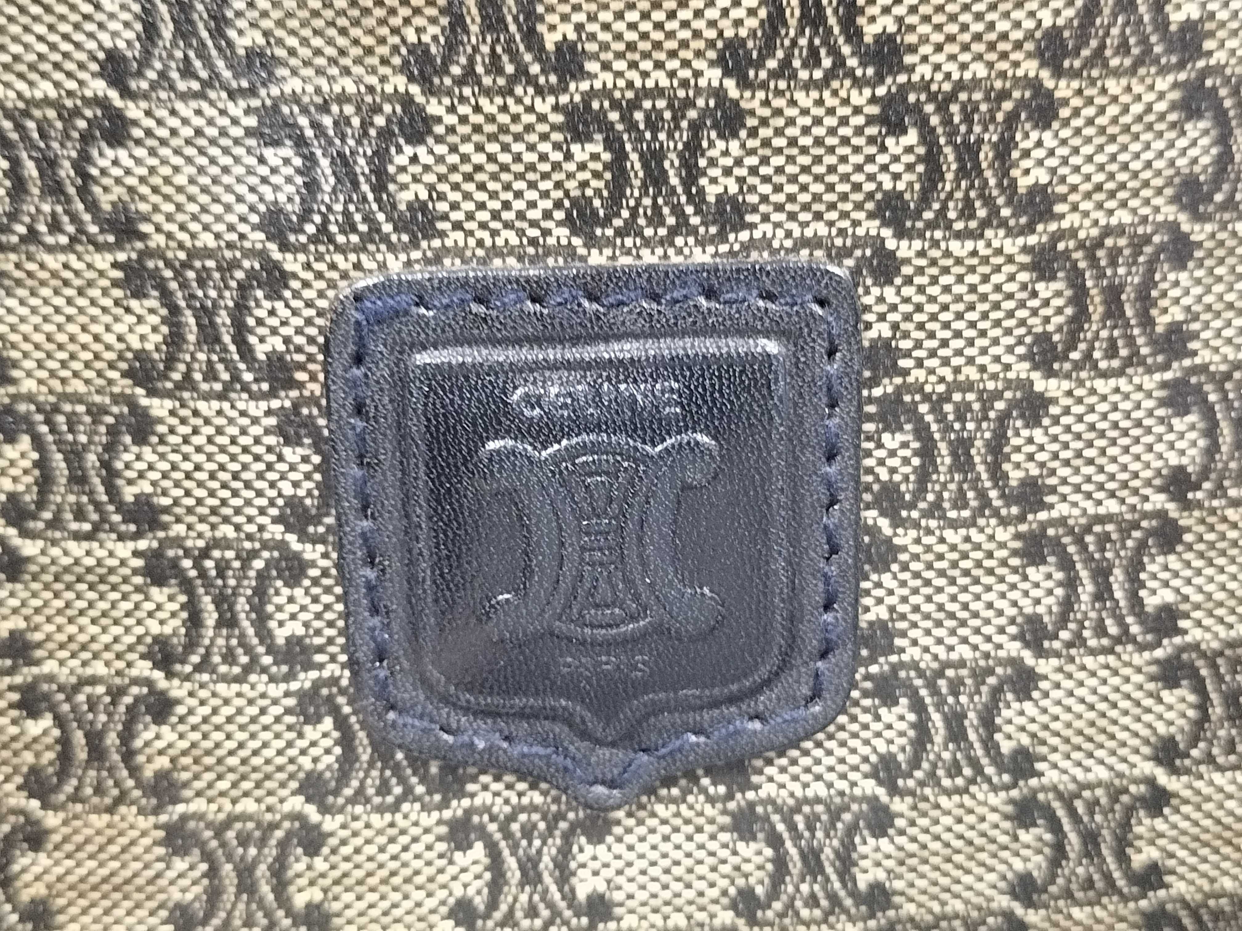 Madakam Clutch Bag — view 9