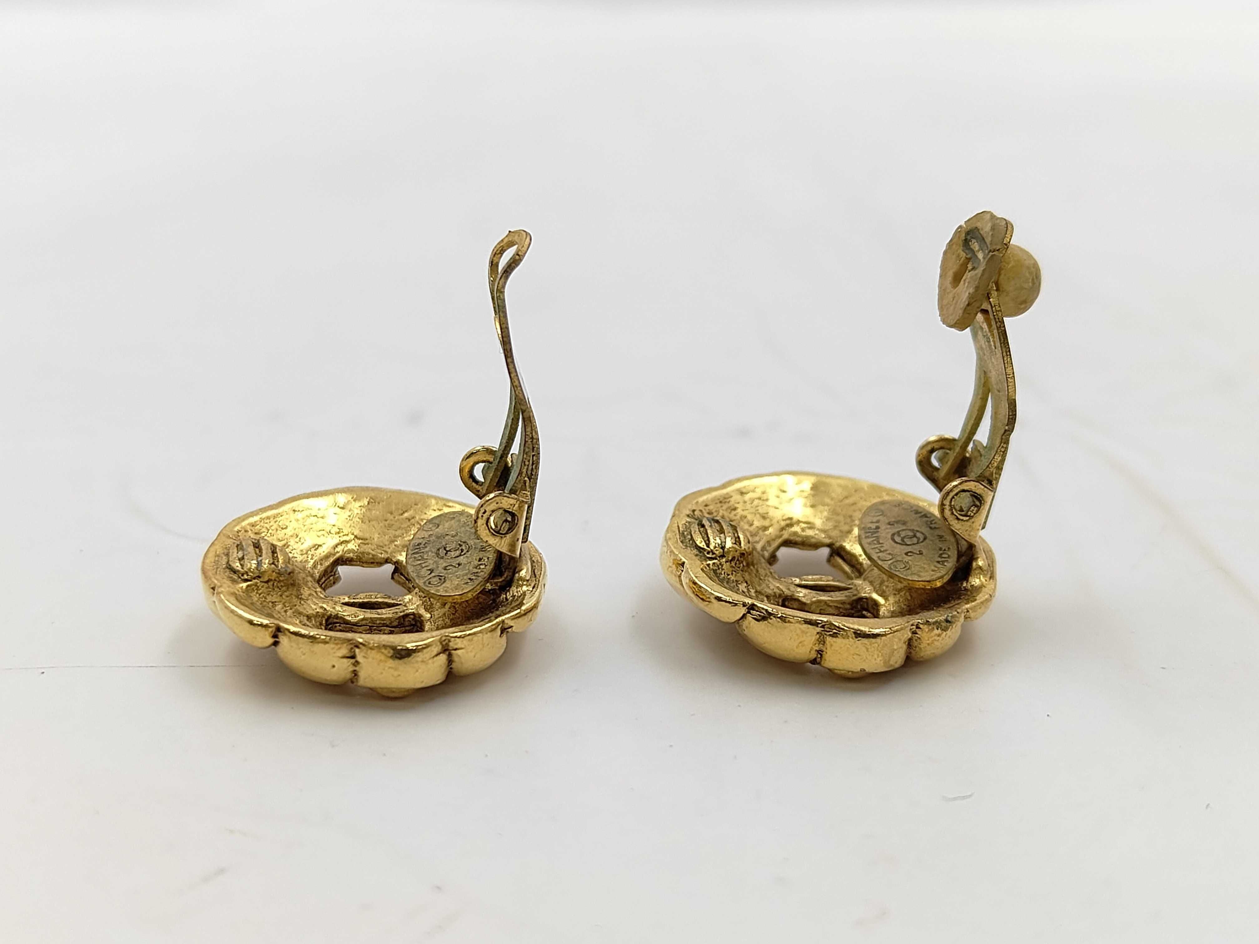 23 / Earrings — view 4