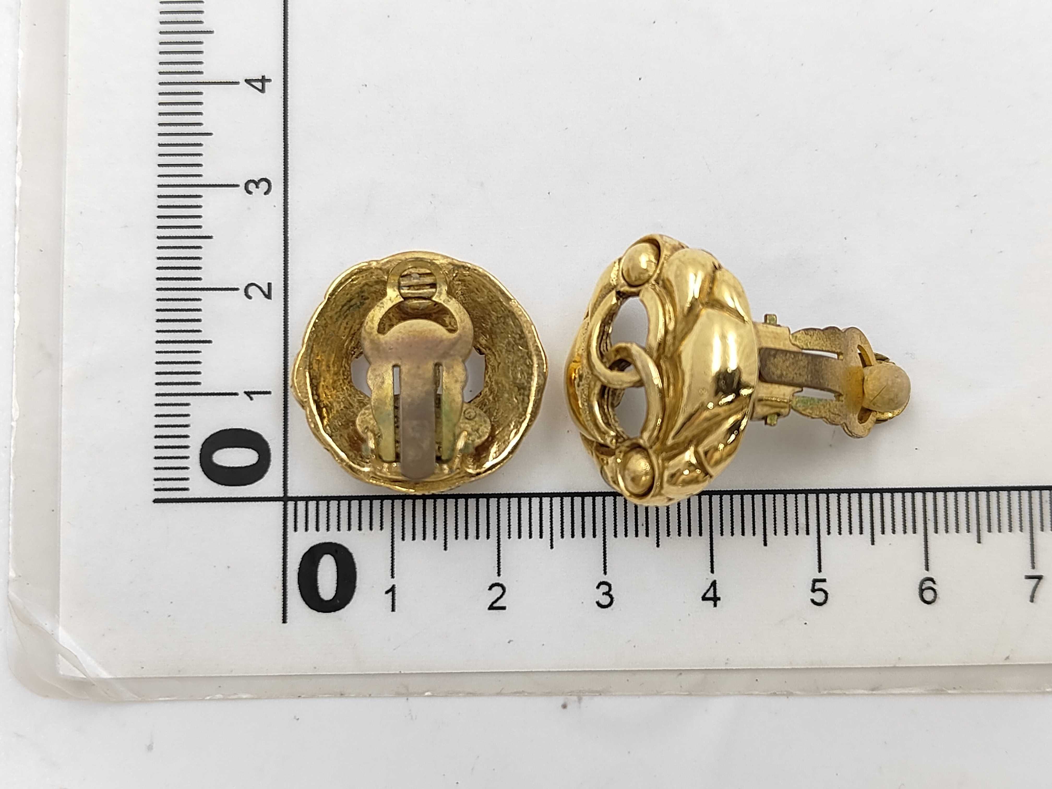 23 / Earrings — view 6