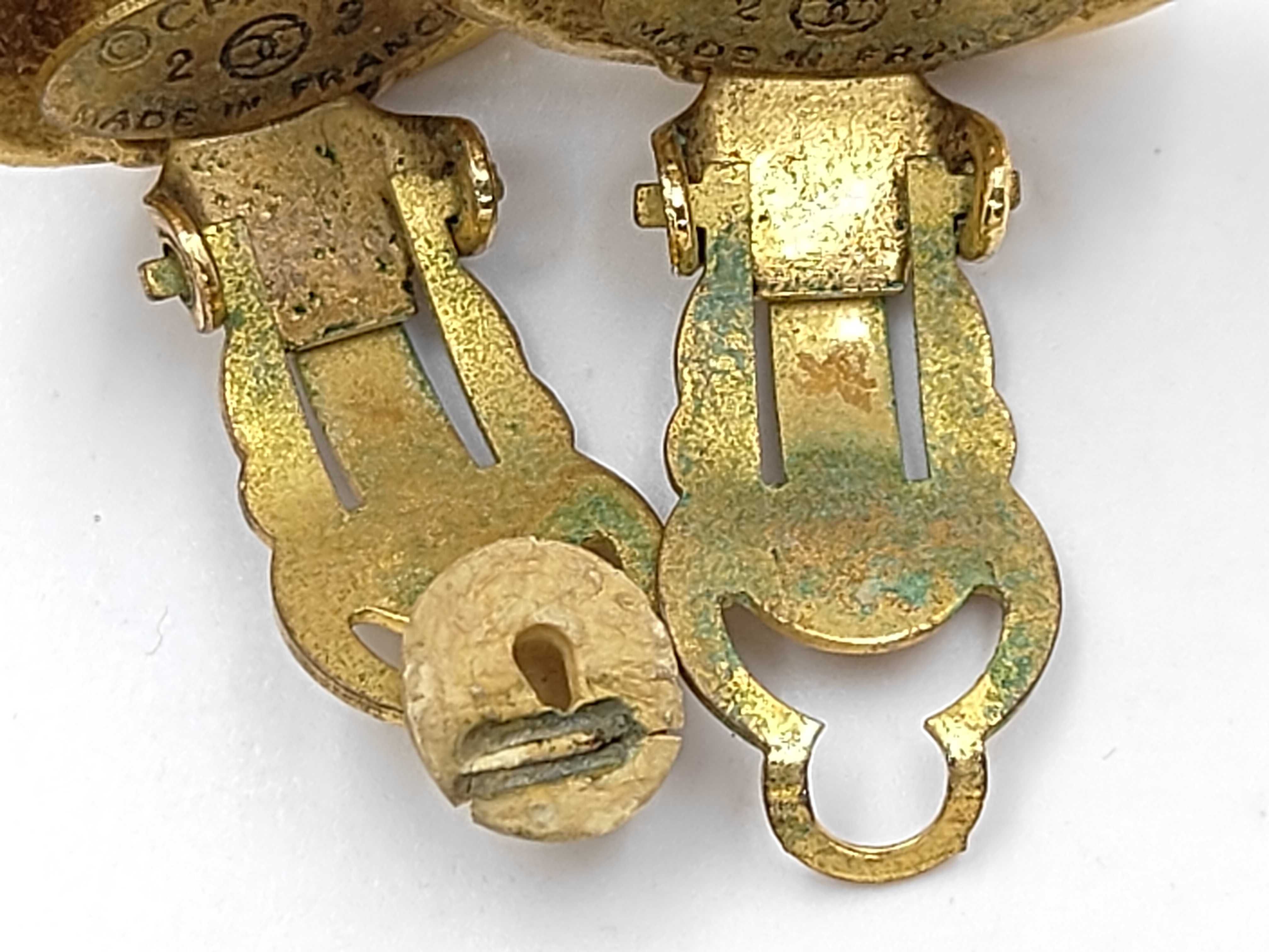 23 / Earrings — view 9