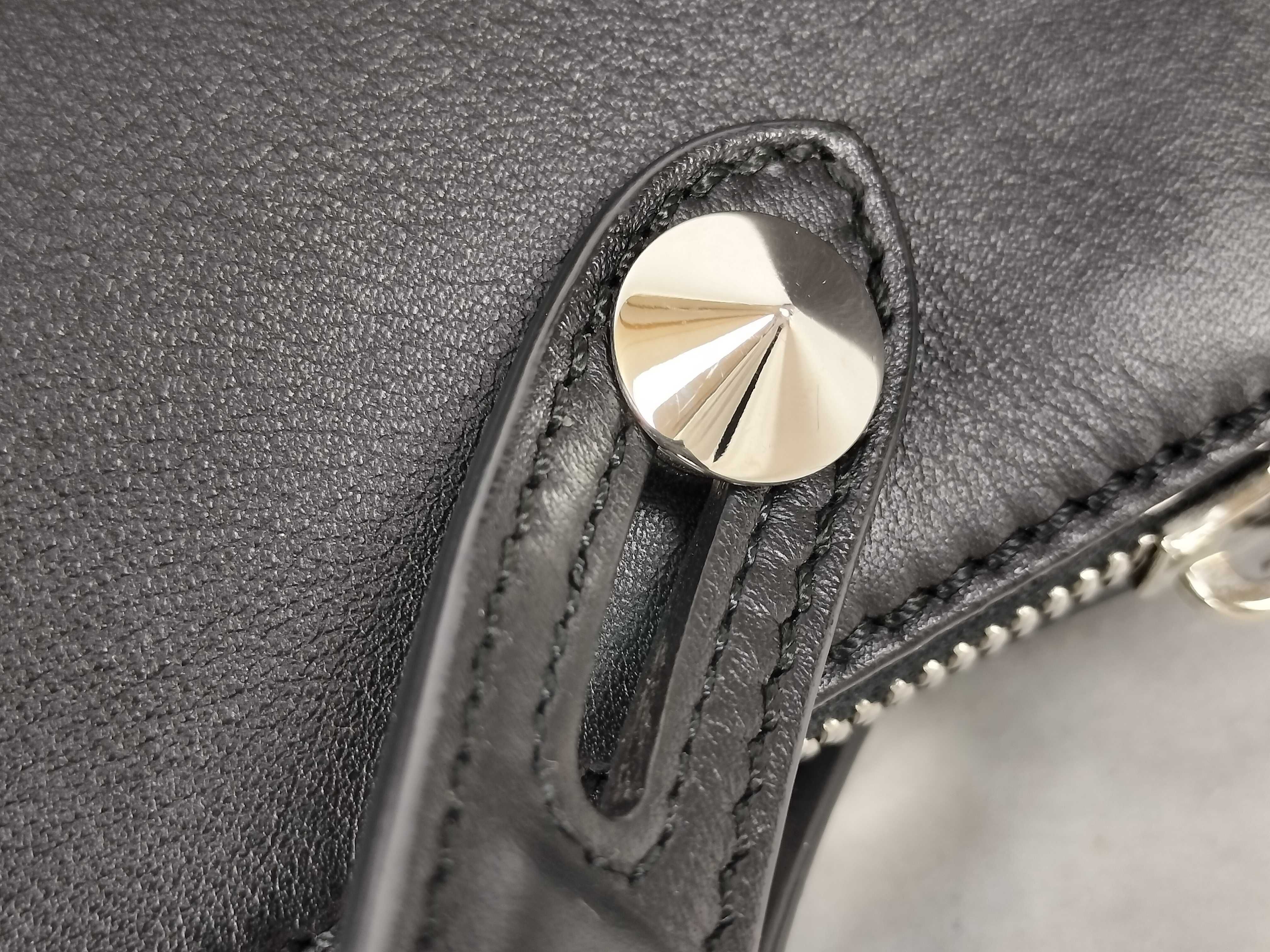 By The Way Medium Leather 2-Way Handbag, Black, 8BL124 (Handbag) — view 5