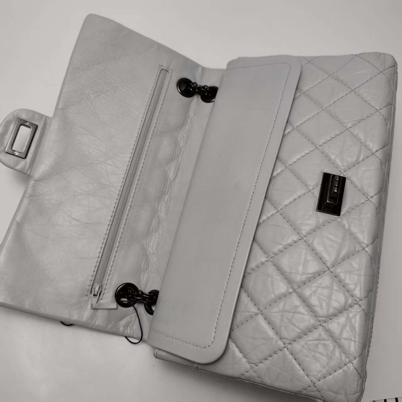 【*Shipped from: China*】CHANEL 2.55 Leather Shoulder Bag 12599595 — view 8
