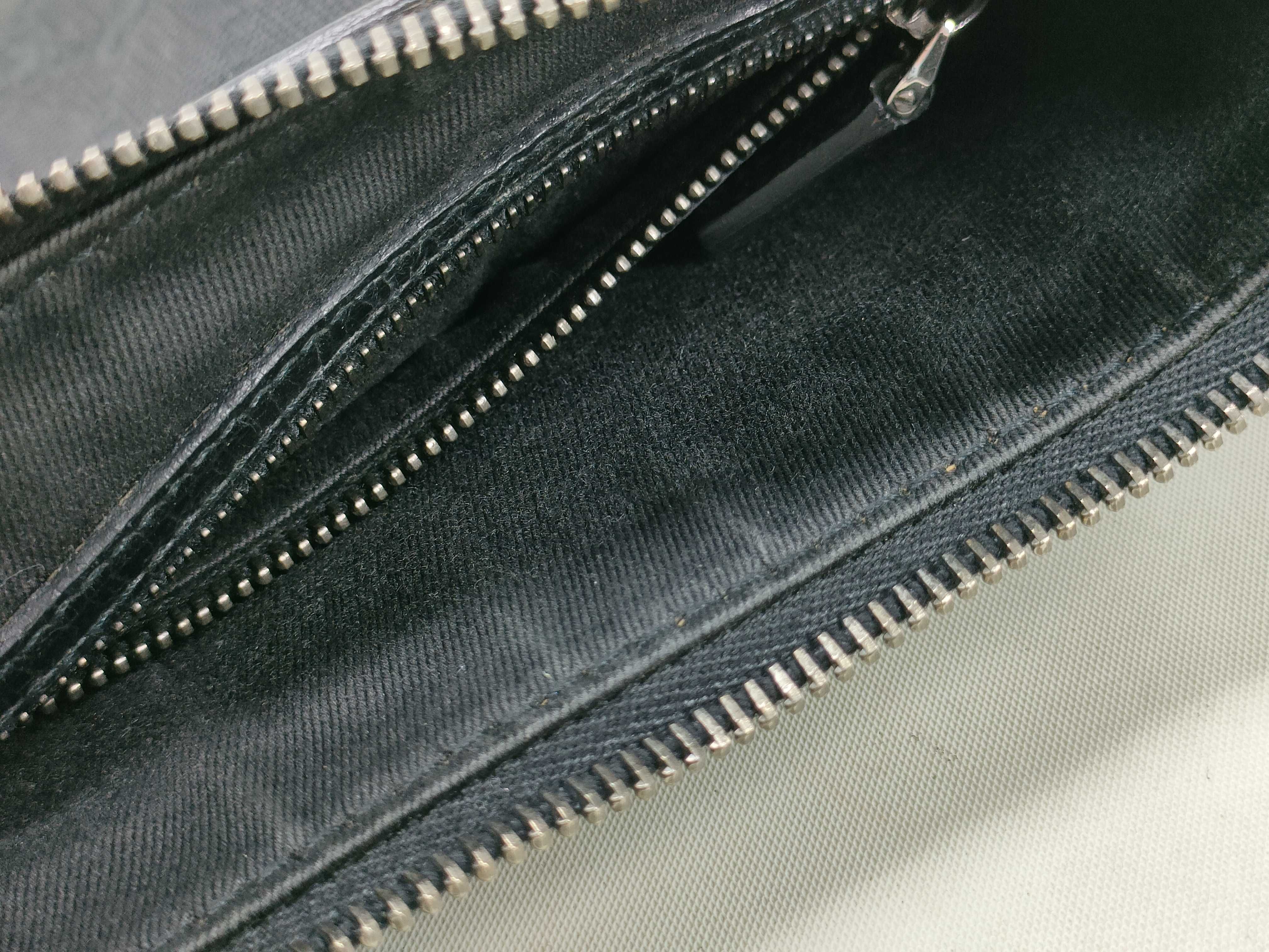 GG Canvas Horsebit Hobo One-Shoulder Bag — view 15