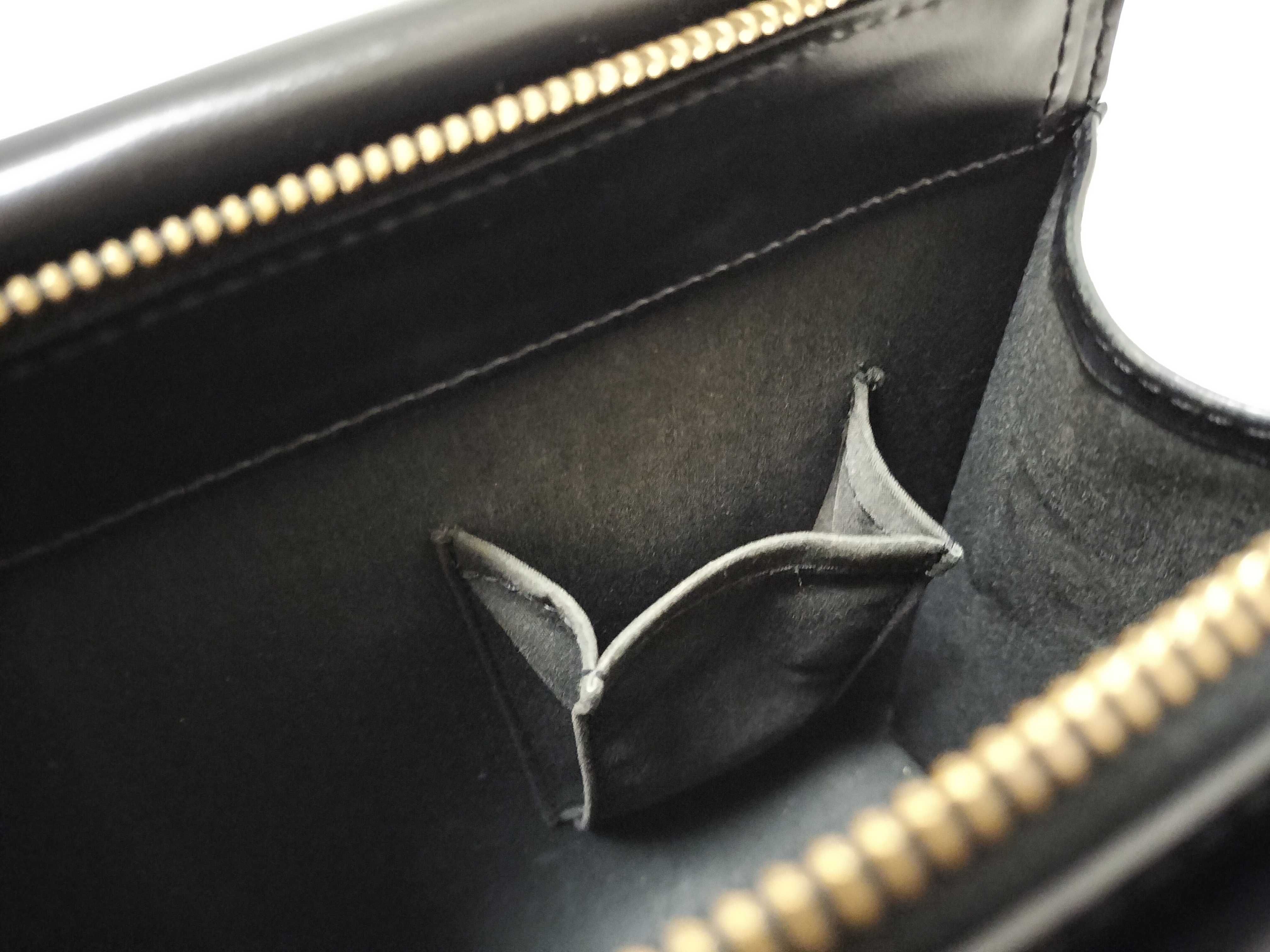 Epi Leather Figari PM M52012 FL0033 Handbag — view 15