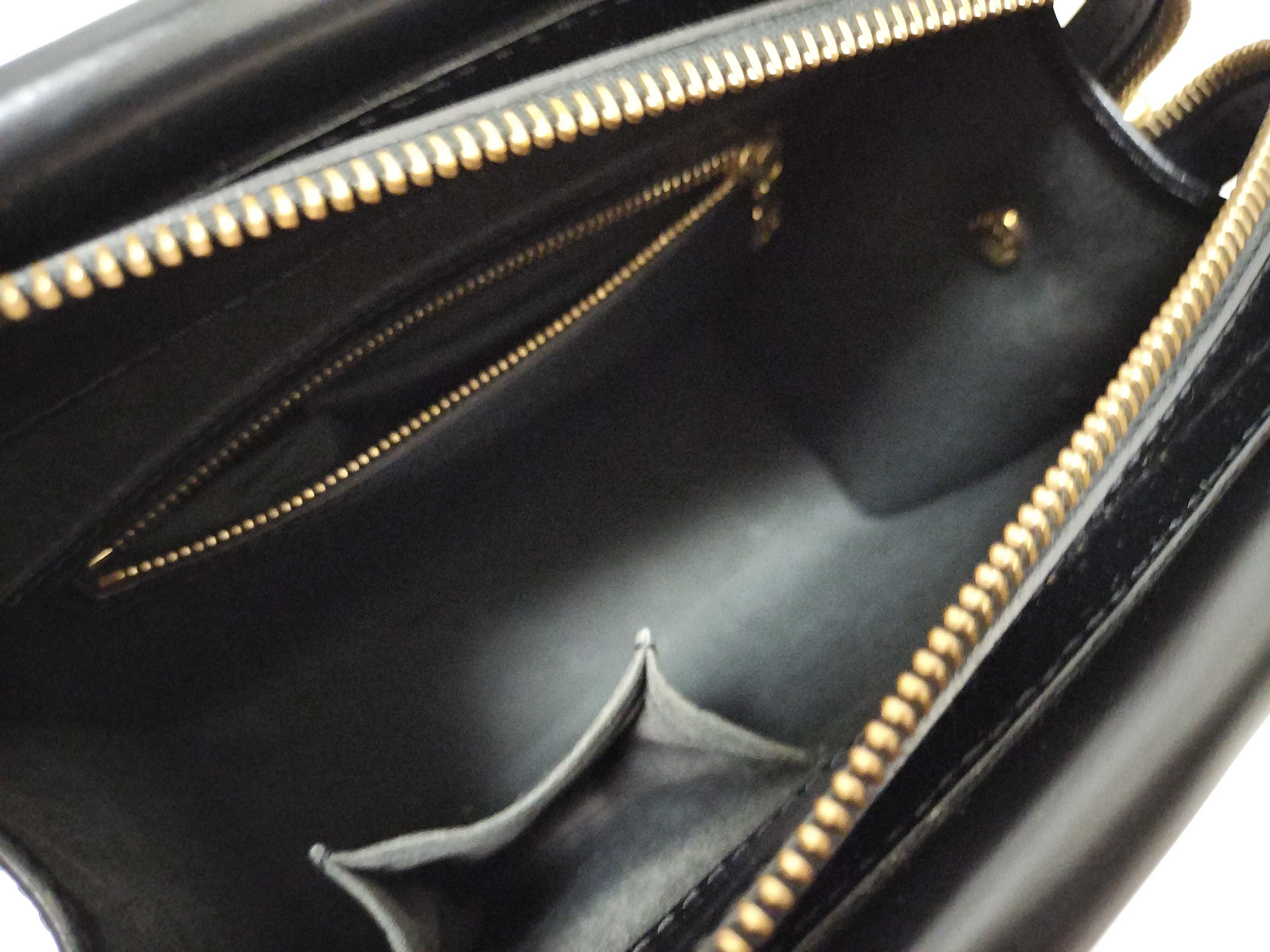 Epi Leather Figari PM M52012 FL0033 Handbag — view 10