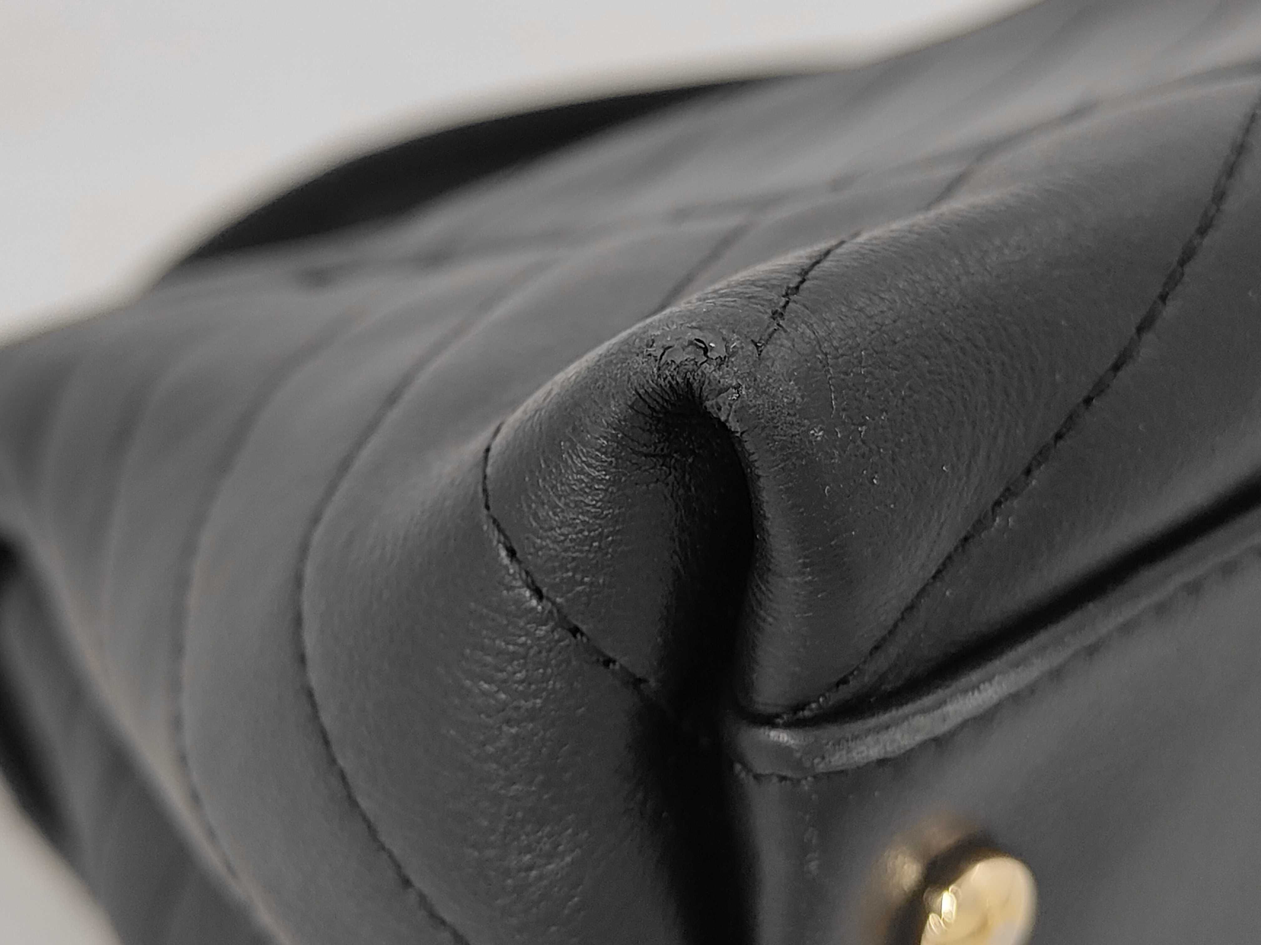 handbag — view 3