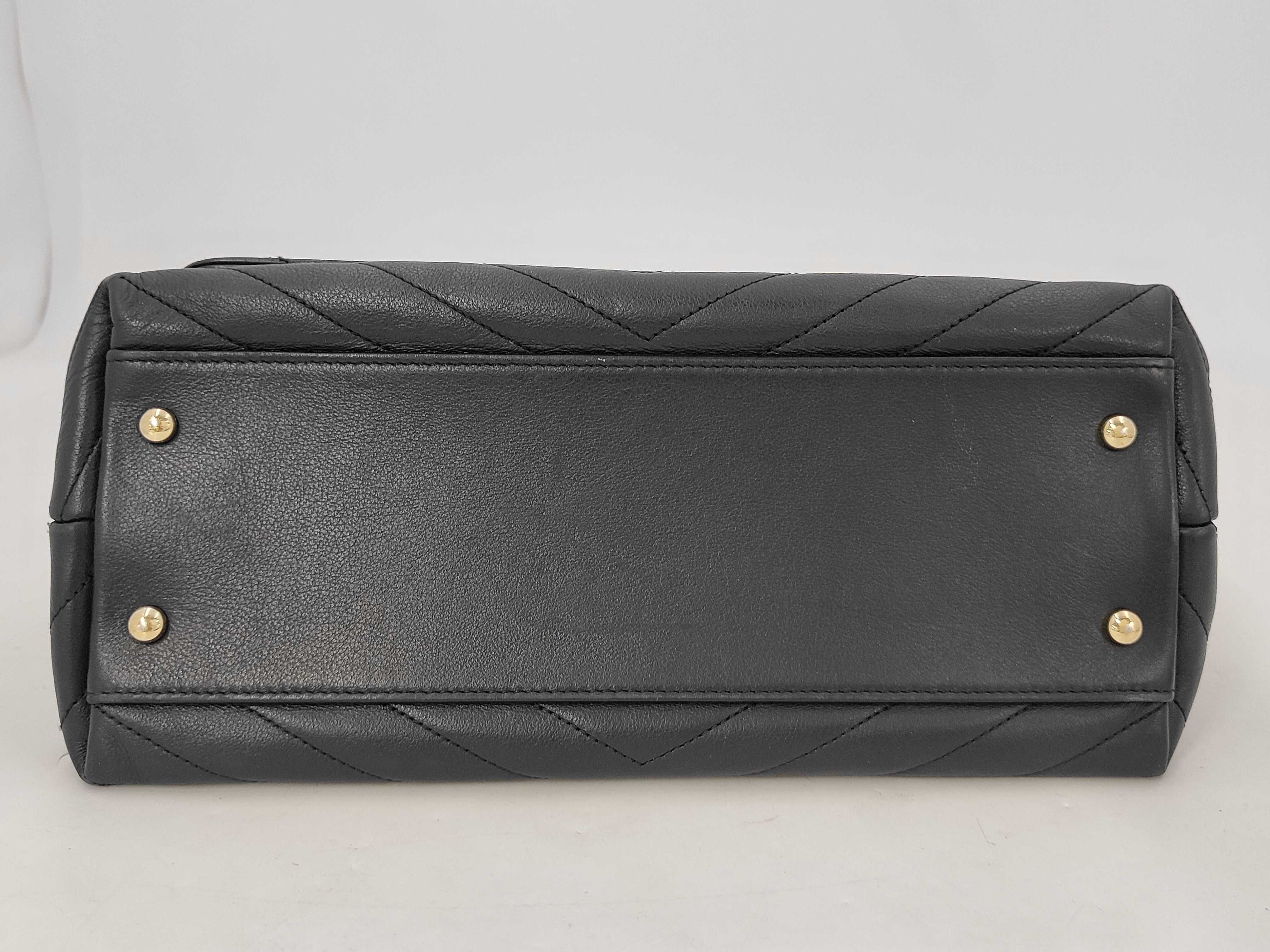 handbag — view 4