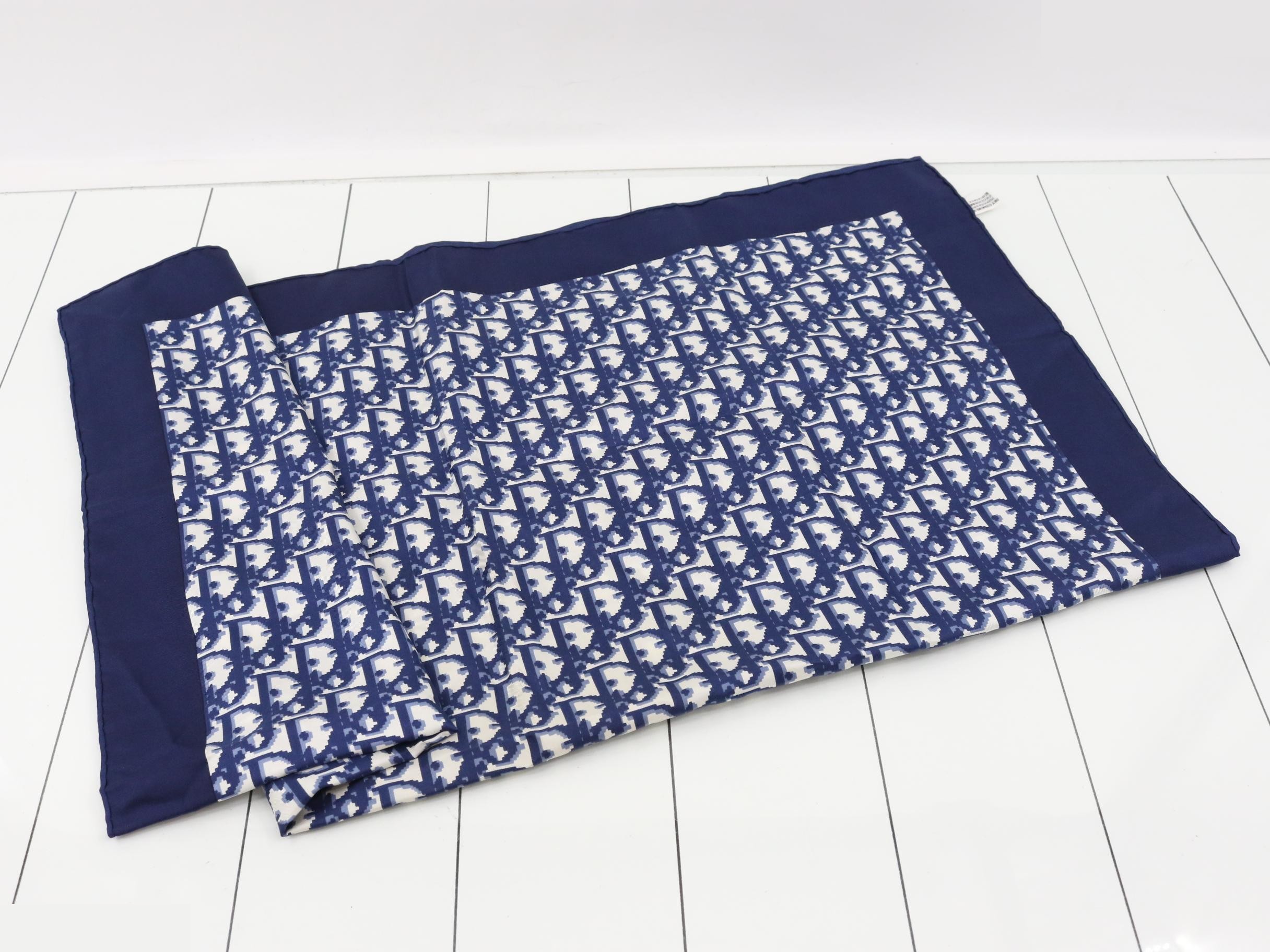 Scarf, Trotter brand, navy, approximately 79 x 79 cm — view 3
