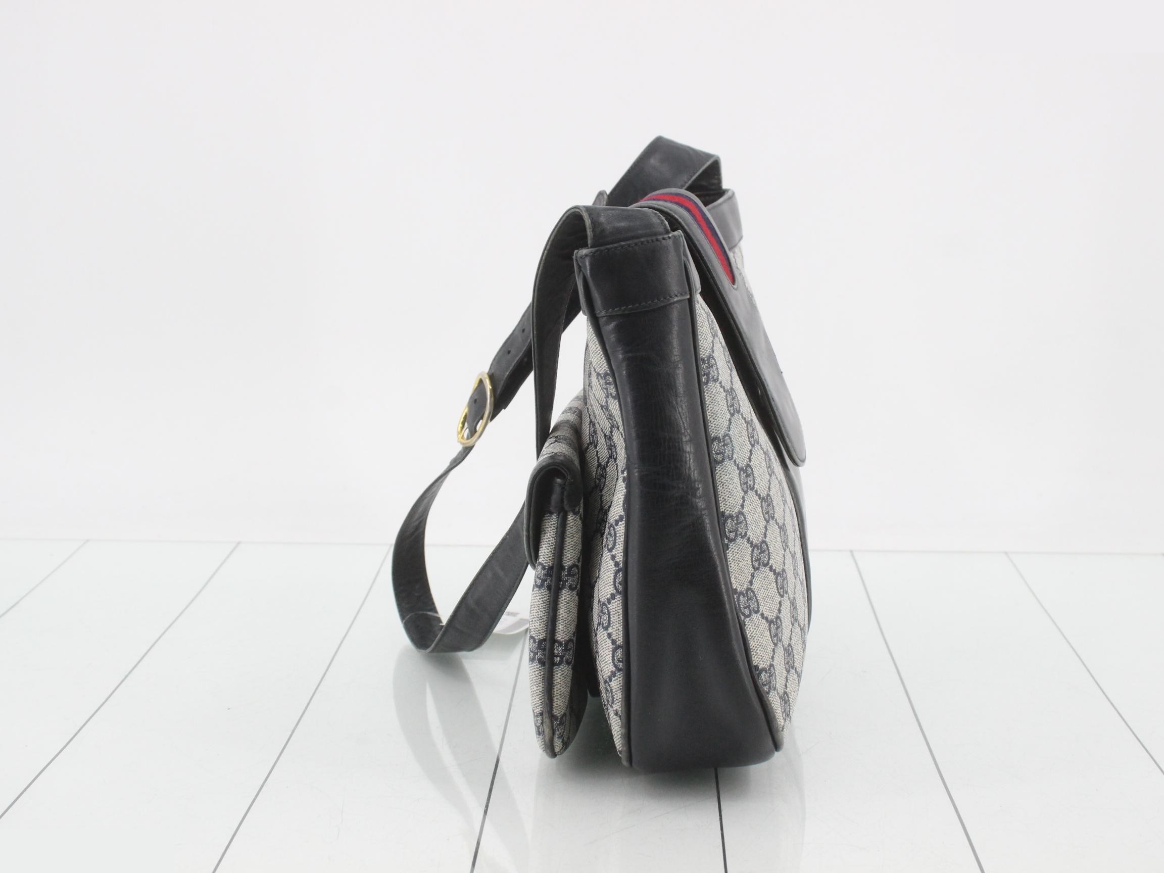 GG Supreme shoulder bag, leather, navy, vintage Gucci — view 3