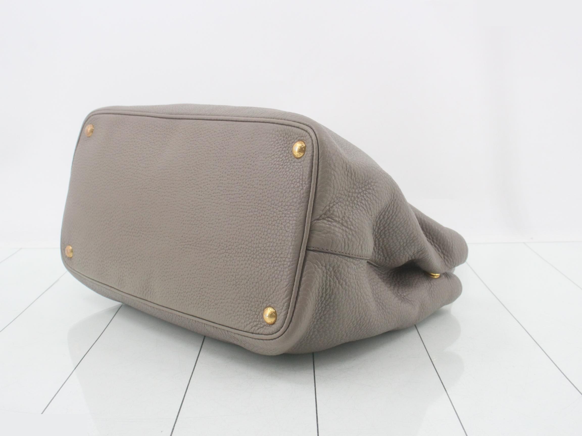 Vitello Daino Leather 2-Way Shoulder — view 6