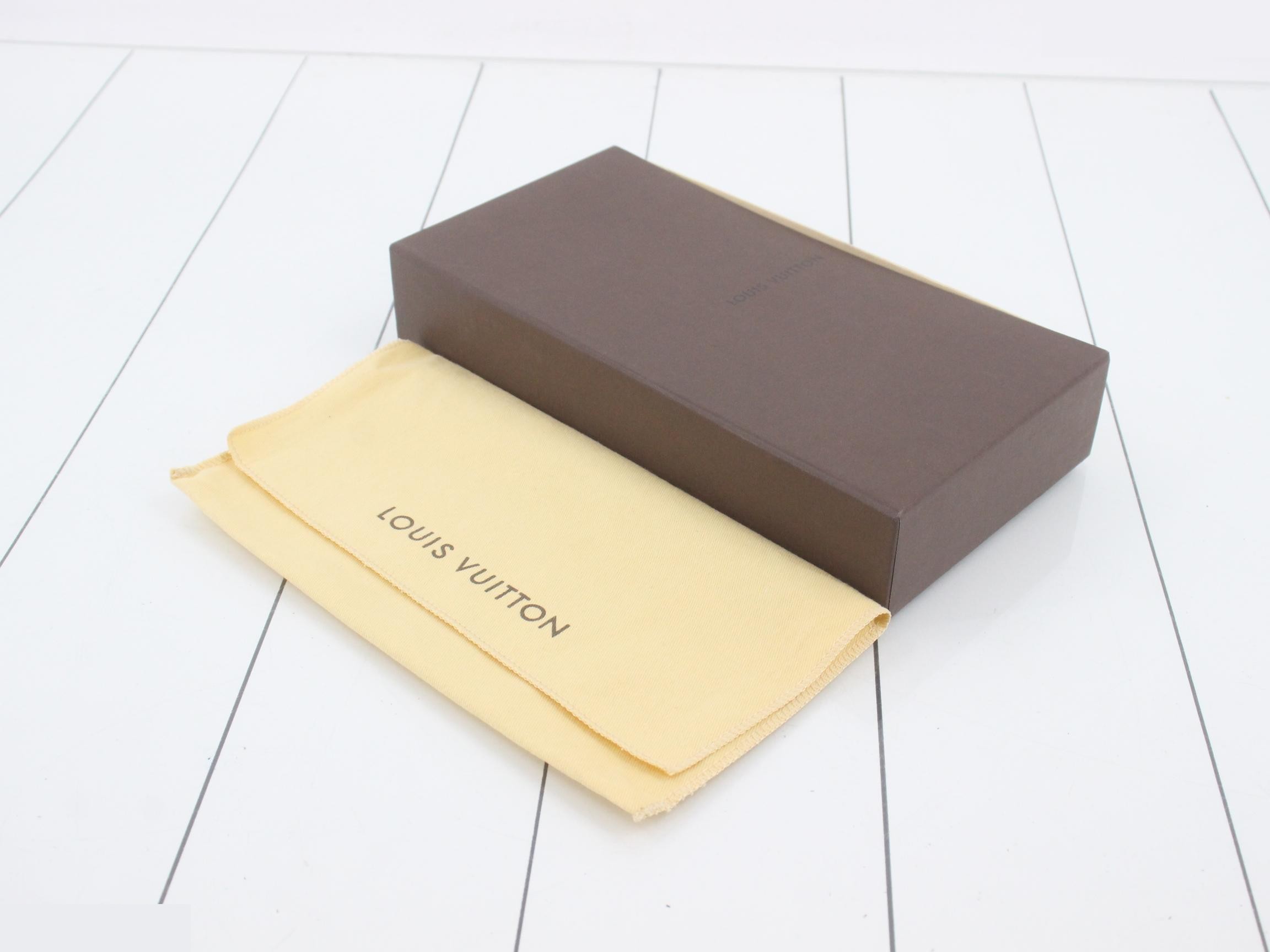 Zippy Wallet - Black — view 5