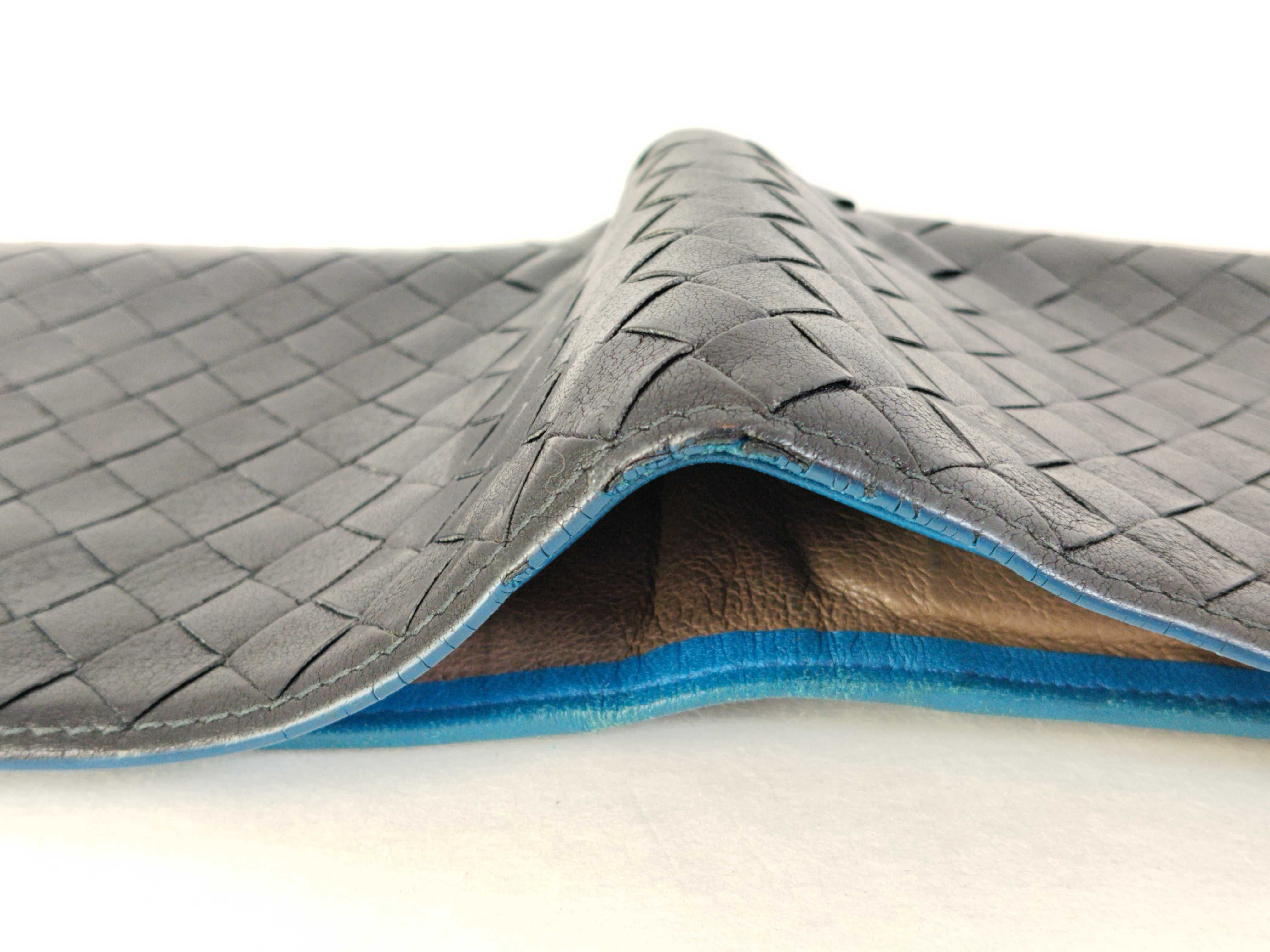 Intrecciato / Intrecciato / Folding Wallet / Leather Wallet — view 13