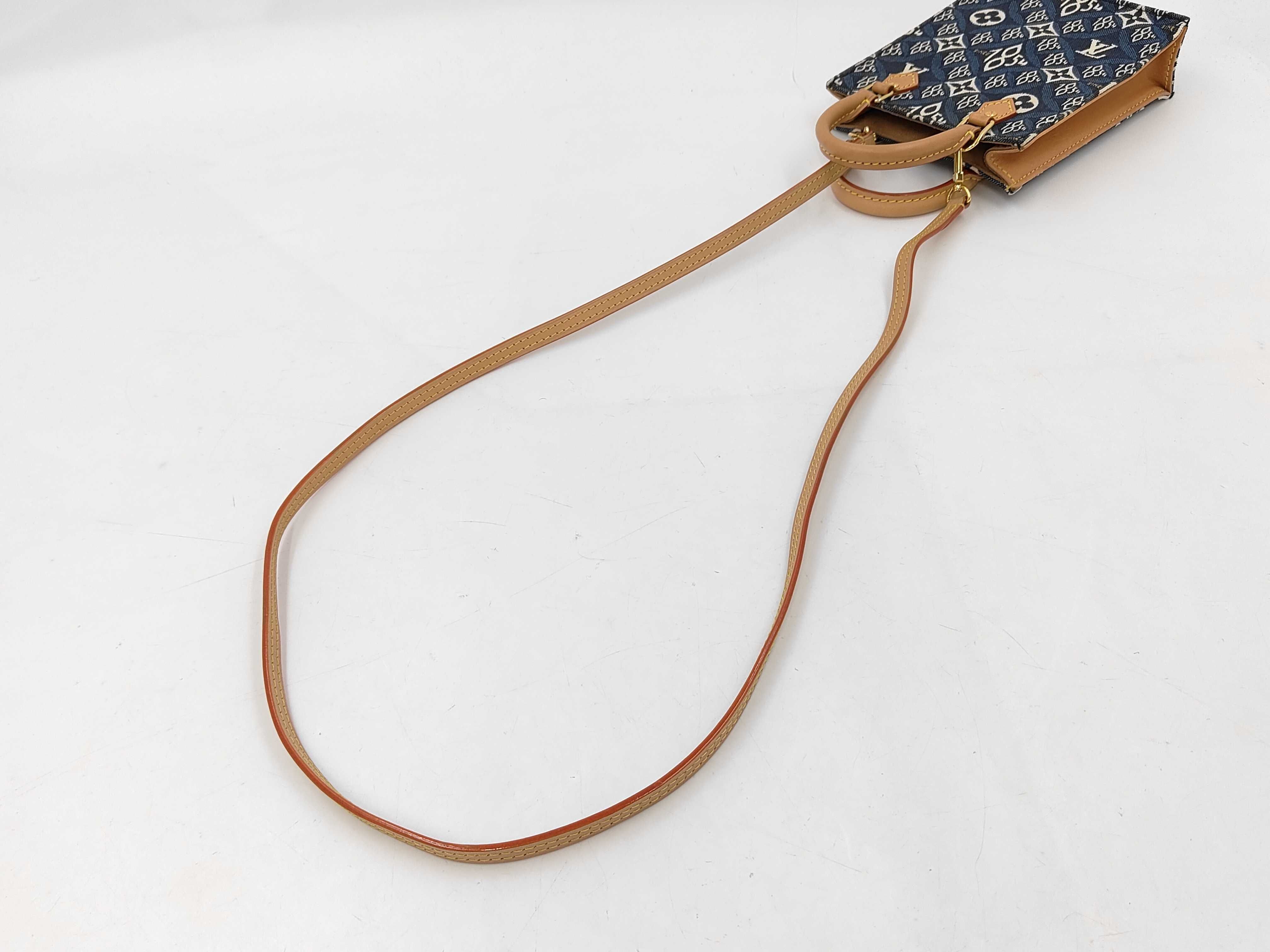 2-way Shoulder Bag Sac Plat Monogram Jacquard M80288 Shoulder Bag — view 3