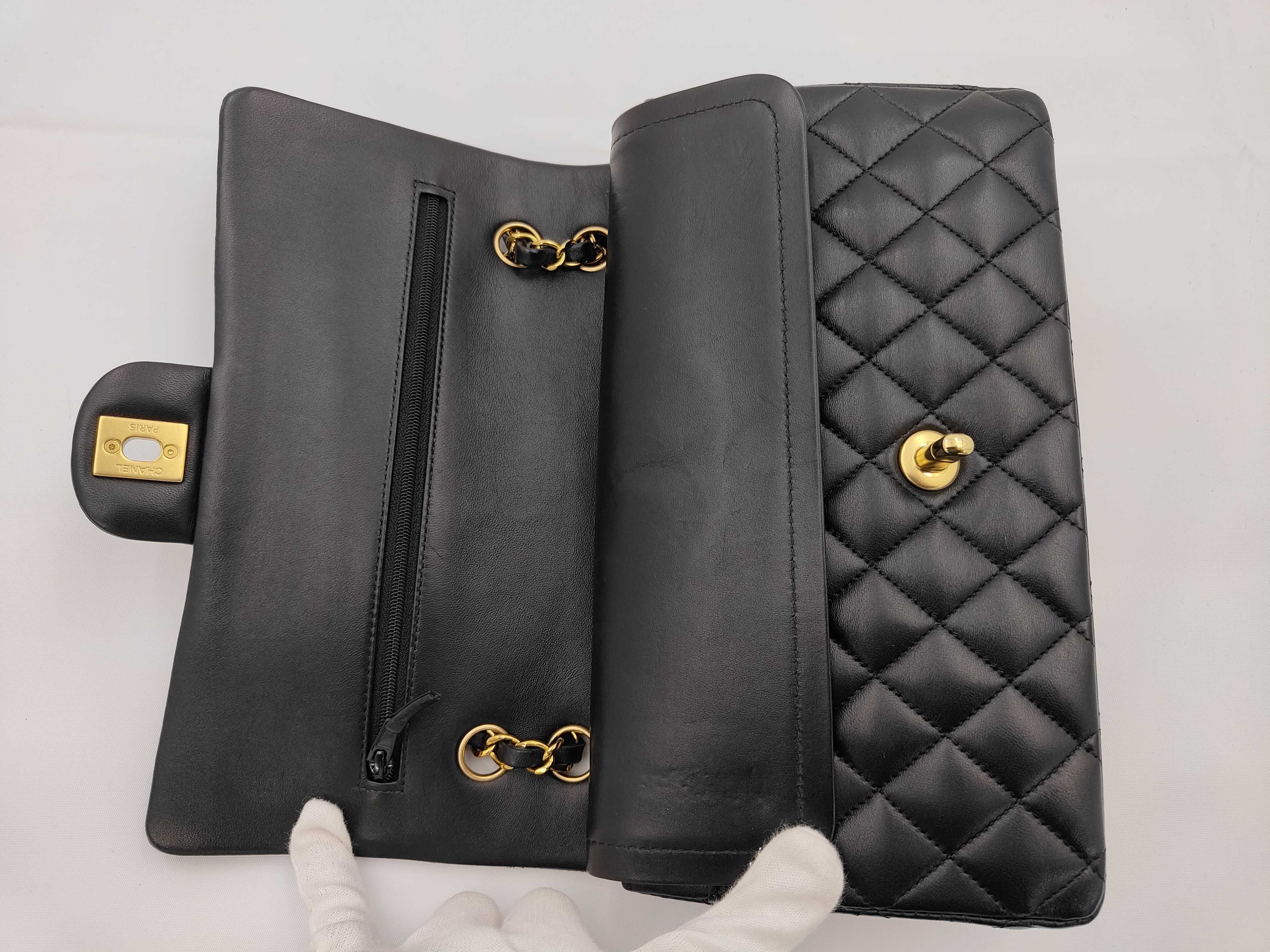 Double Flap Matelassé IC Plate Shoulder Bag — view 12