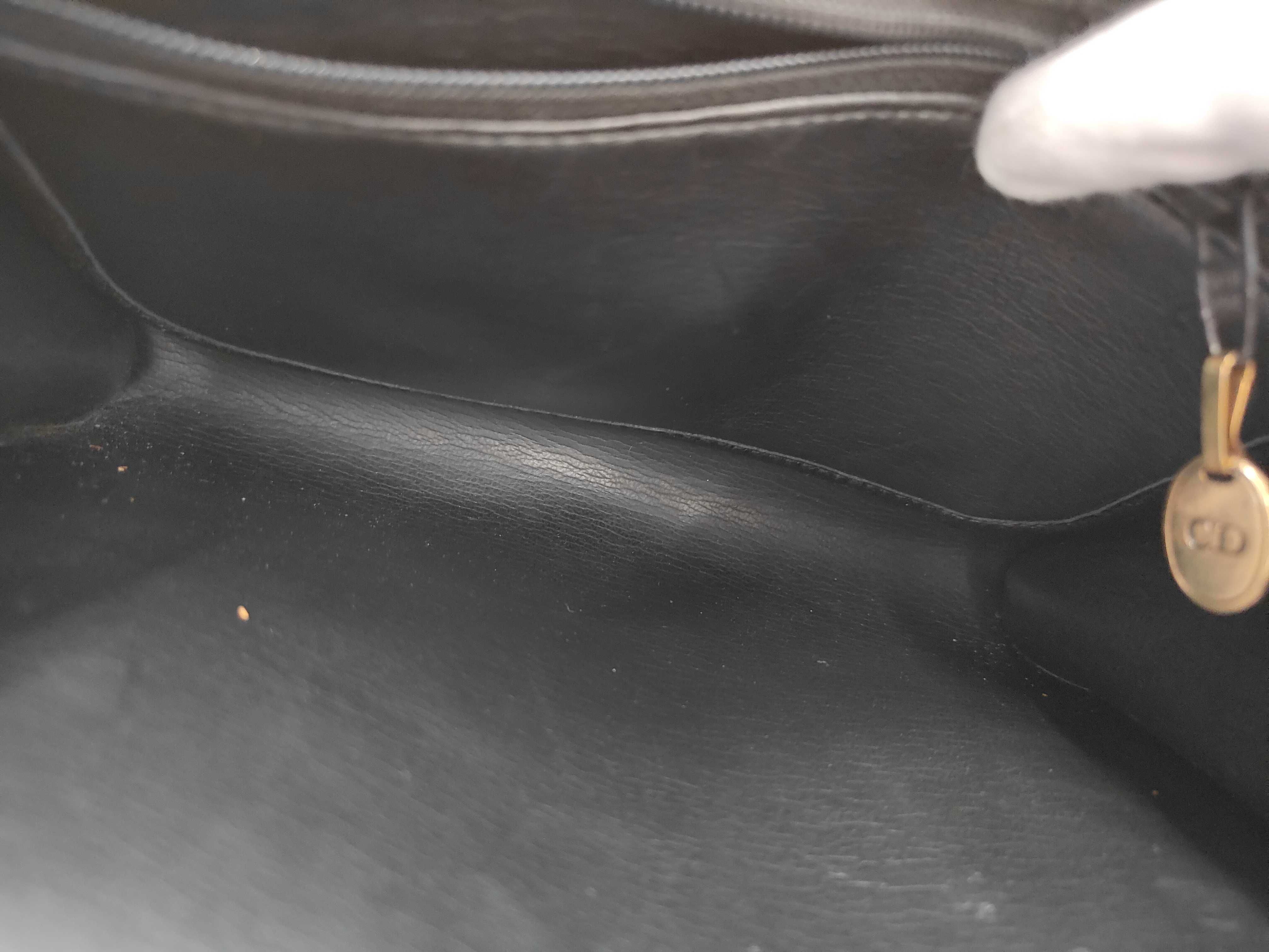 shoulder bag — view 10