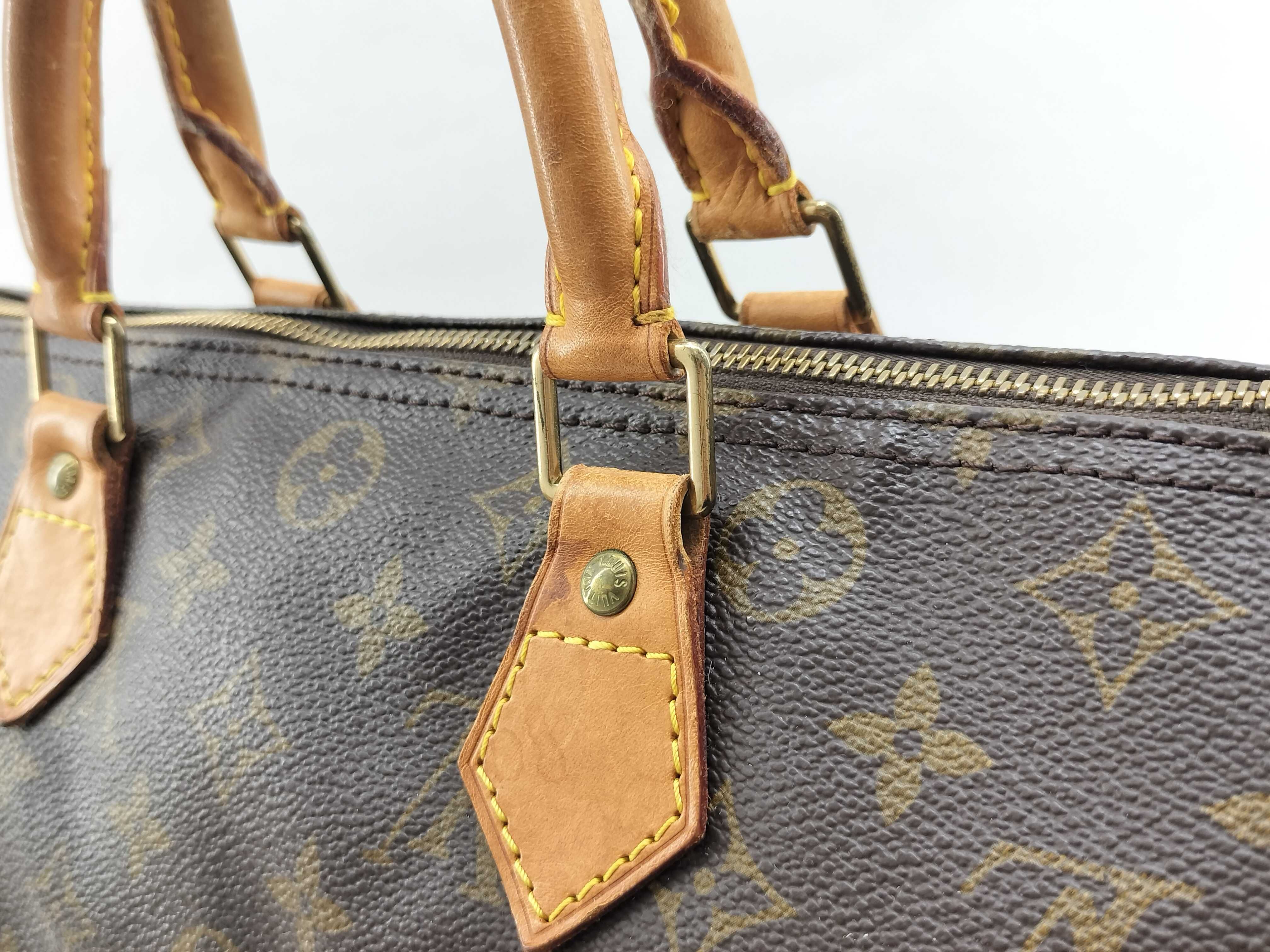 Monogram Louis Vuitton Speedy 30 Handbag — view 3
