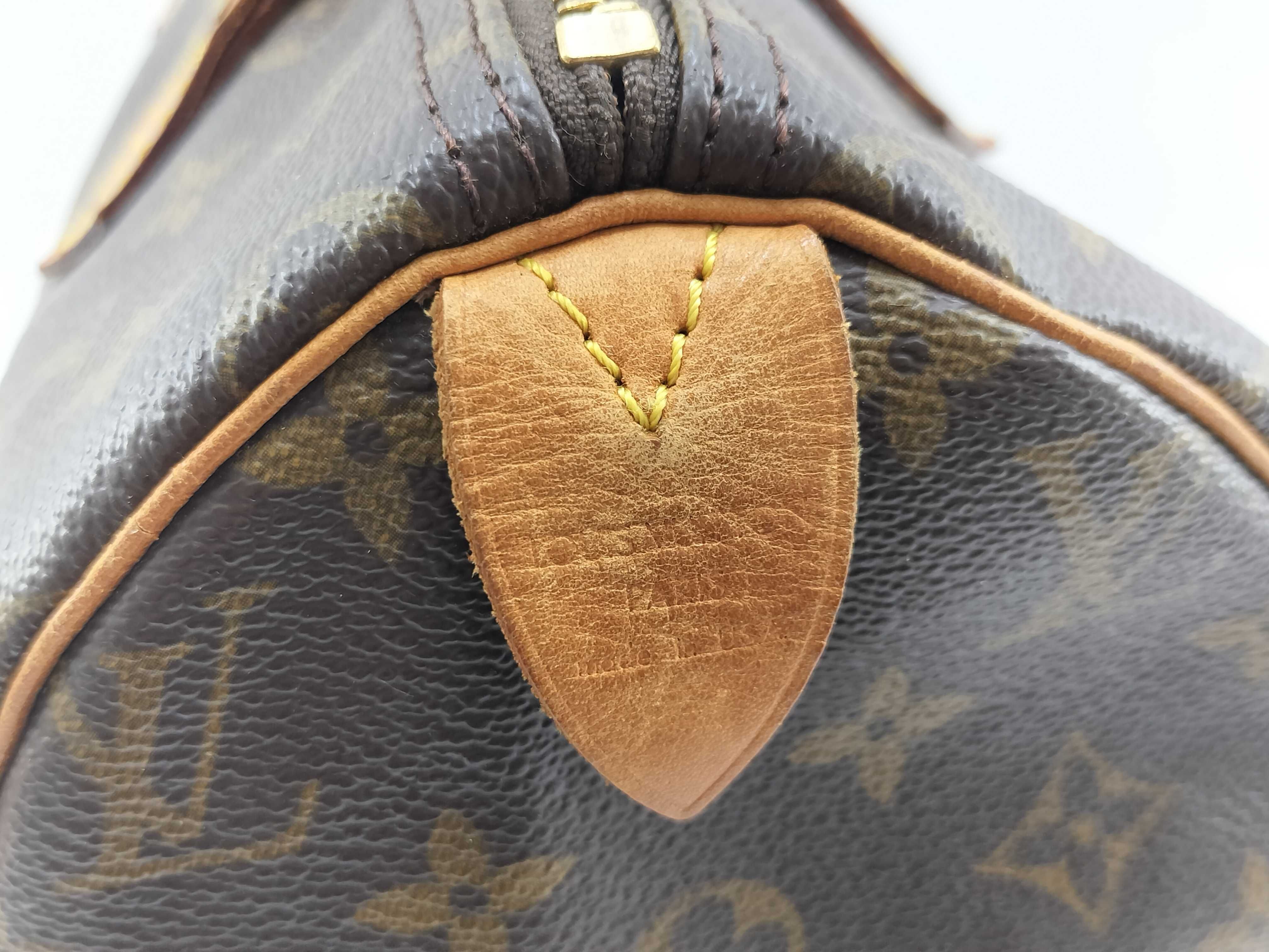 Monogram Louis Vuitton Speedy 30 Handbag — view 4