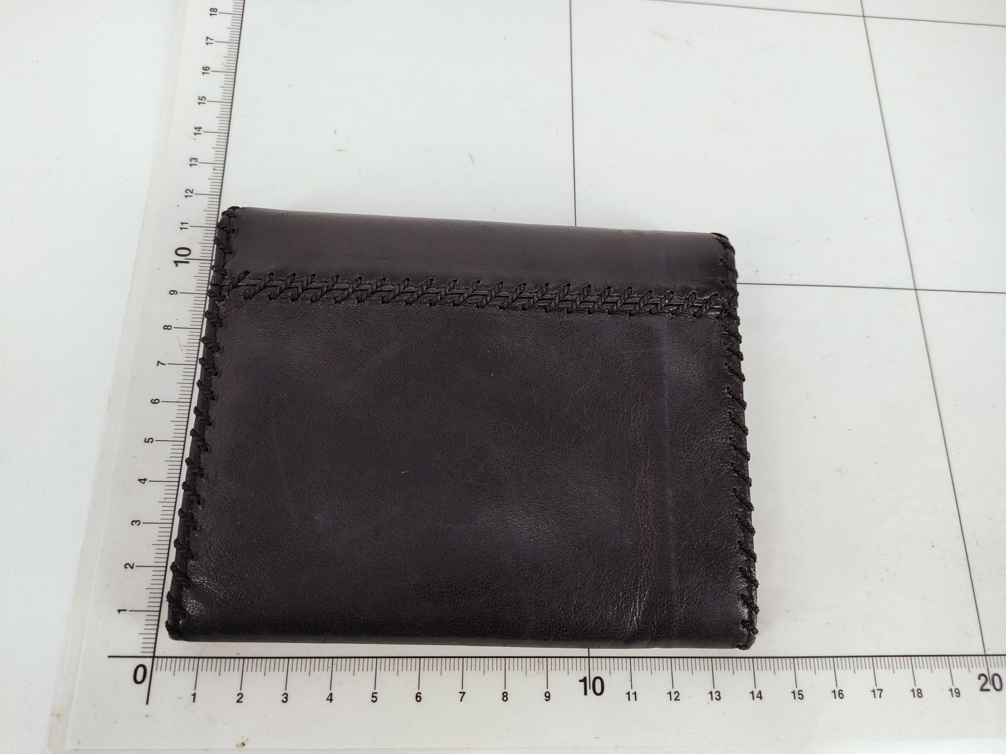 Folding Wallet / Leather Wallet — view 2