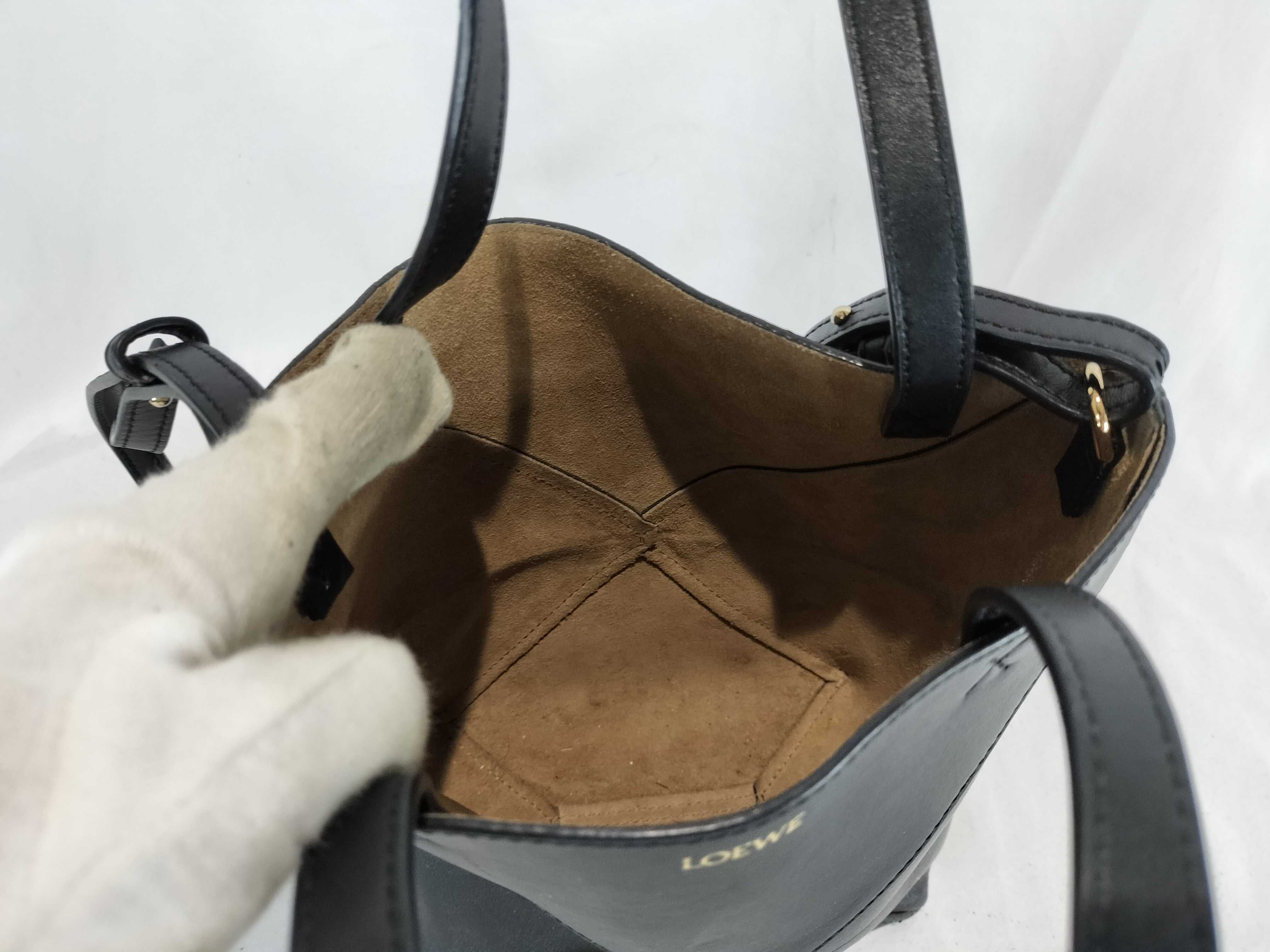 Puzzlefold Tote Black Shoulder Bag — view 9