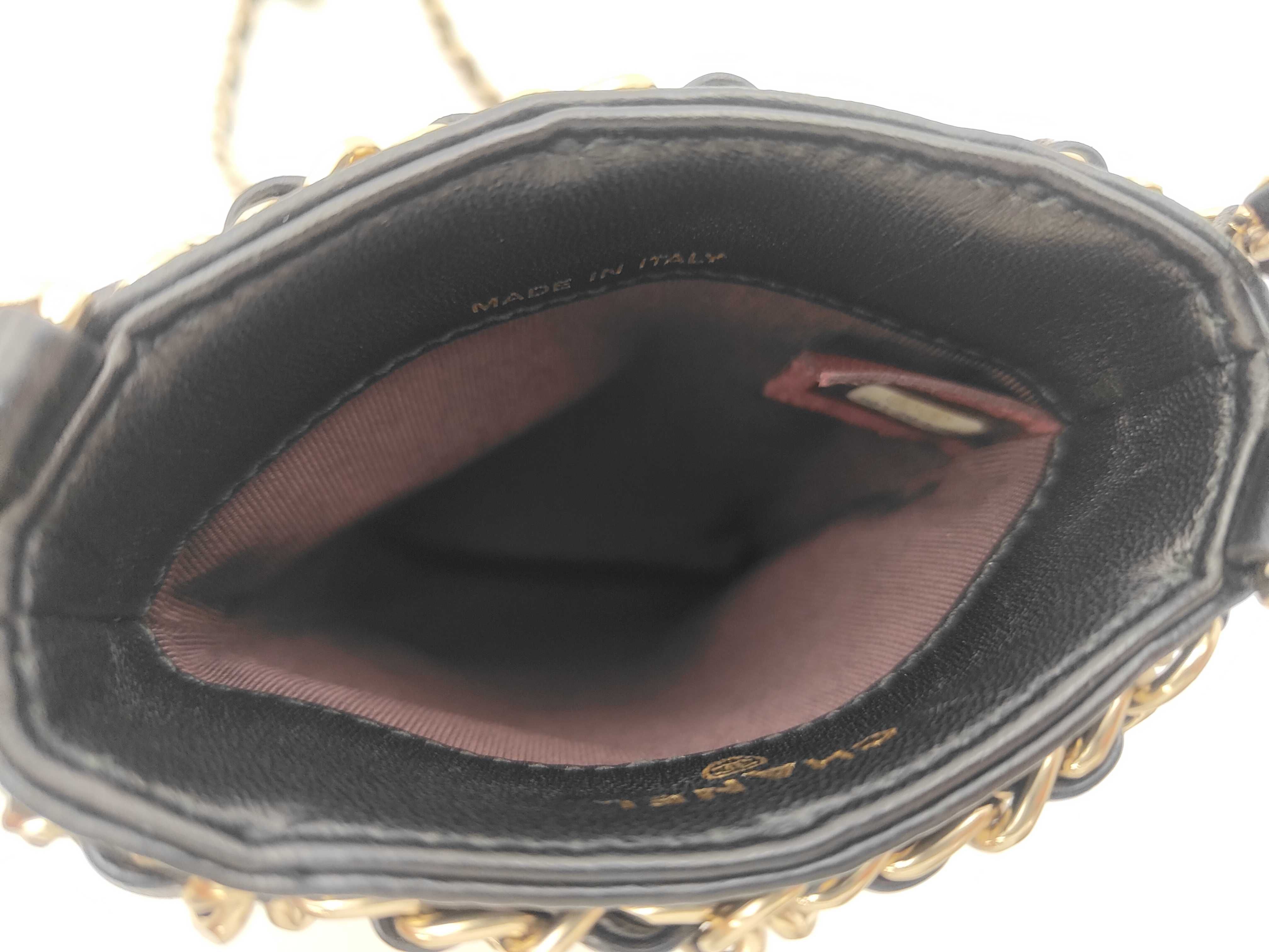 Tech Me Out Phone Pouch, Lambskin, Black with Gold Hardware, AP1161 30120479, Shoulder Bag — view 8