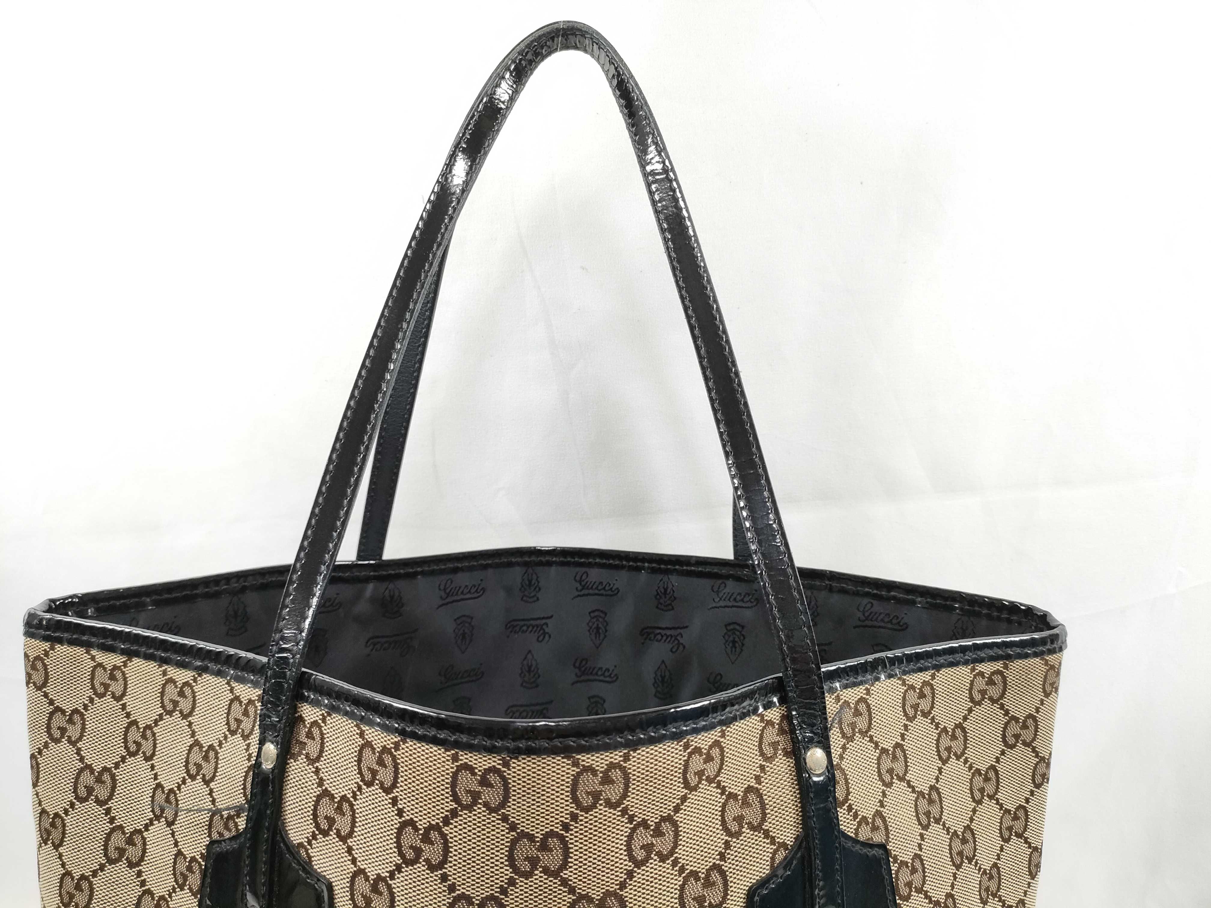 GG Canvas Tote Bag 211976 Charm Tote Bag — view 3