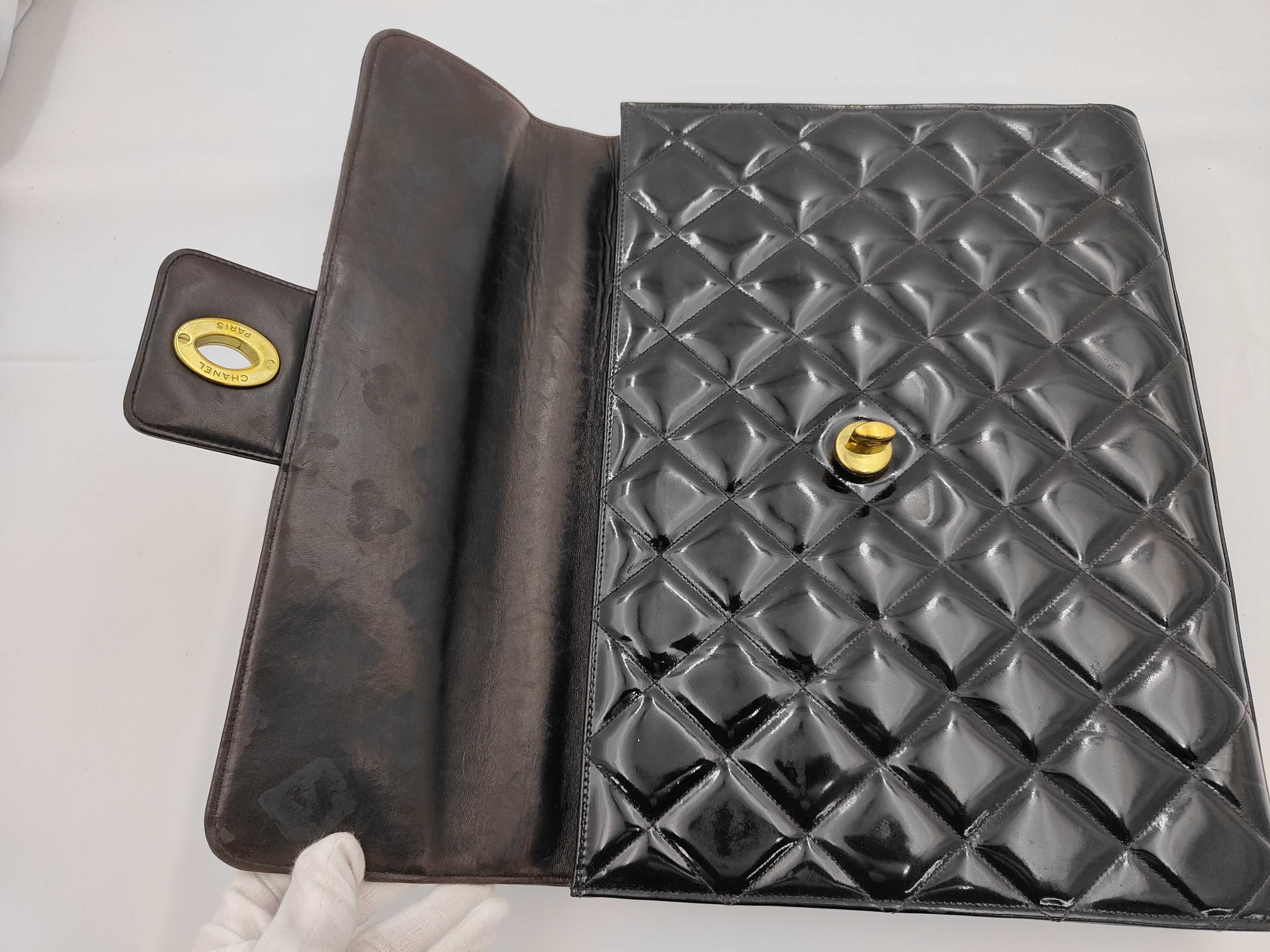Matelassé Briefcase, Patent Leather, Black with Gold Hardware, 3294829 Business Bag — view 13
