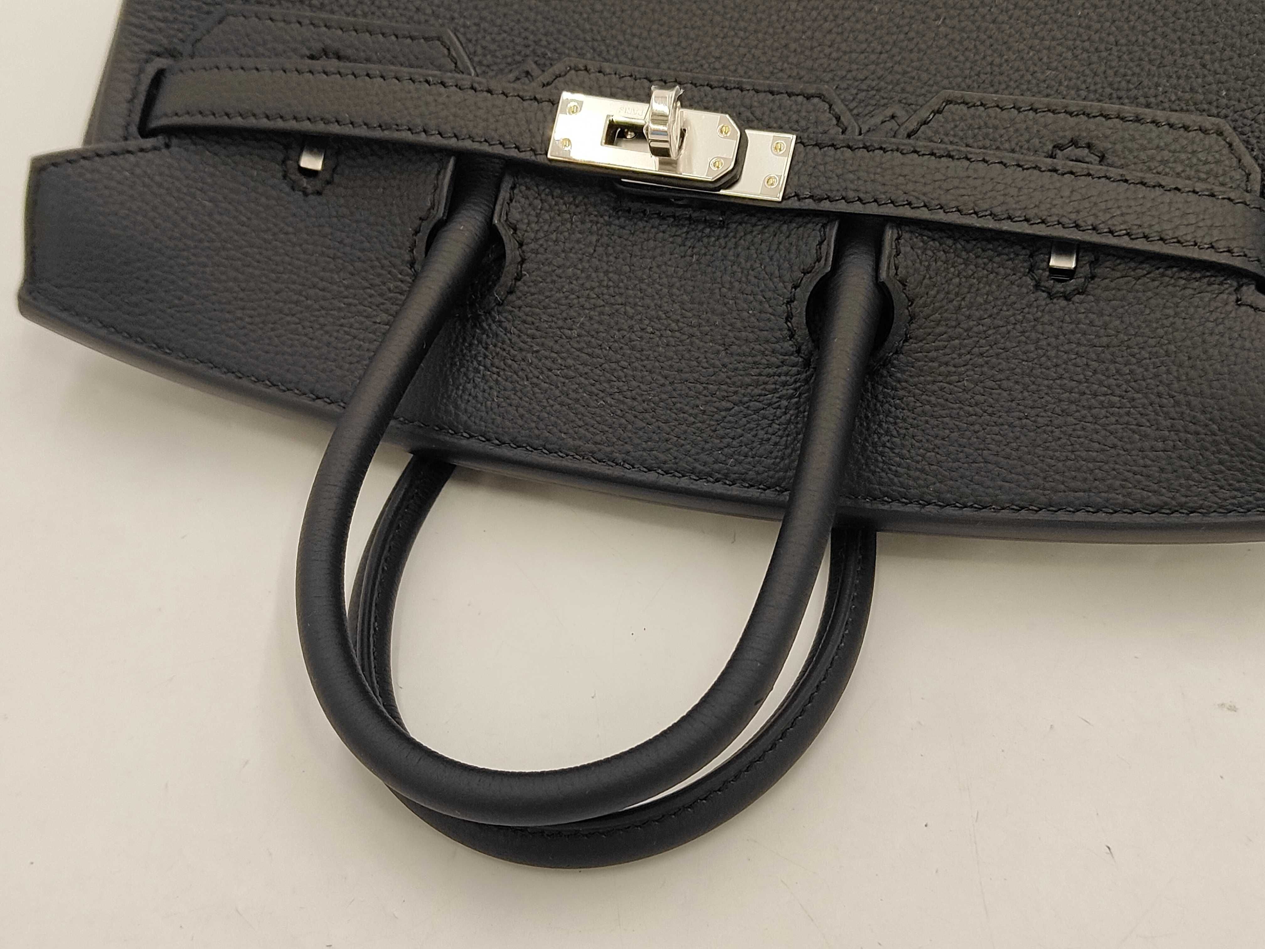 Birkin 25 Togo Black Silver Hardware G Stamp Handbag — view 3