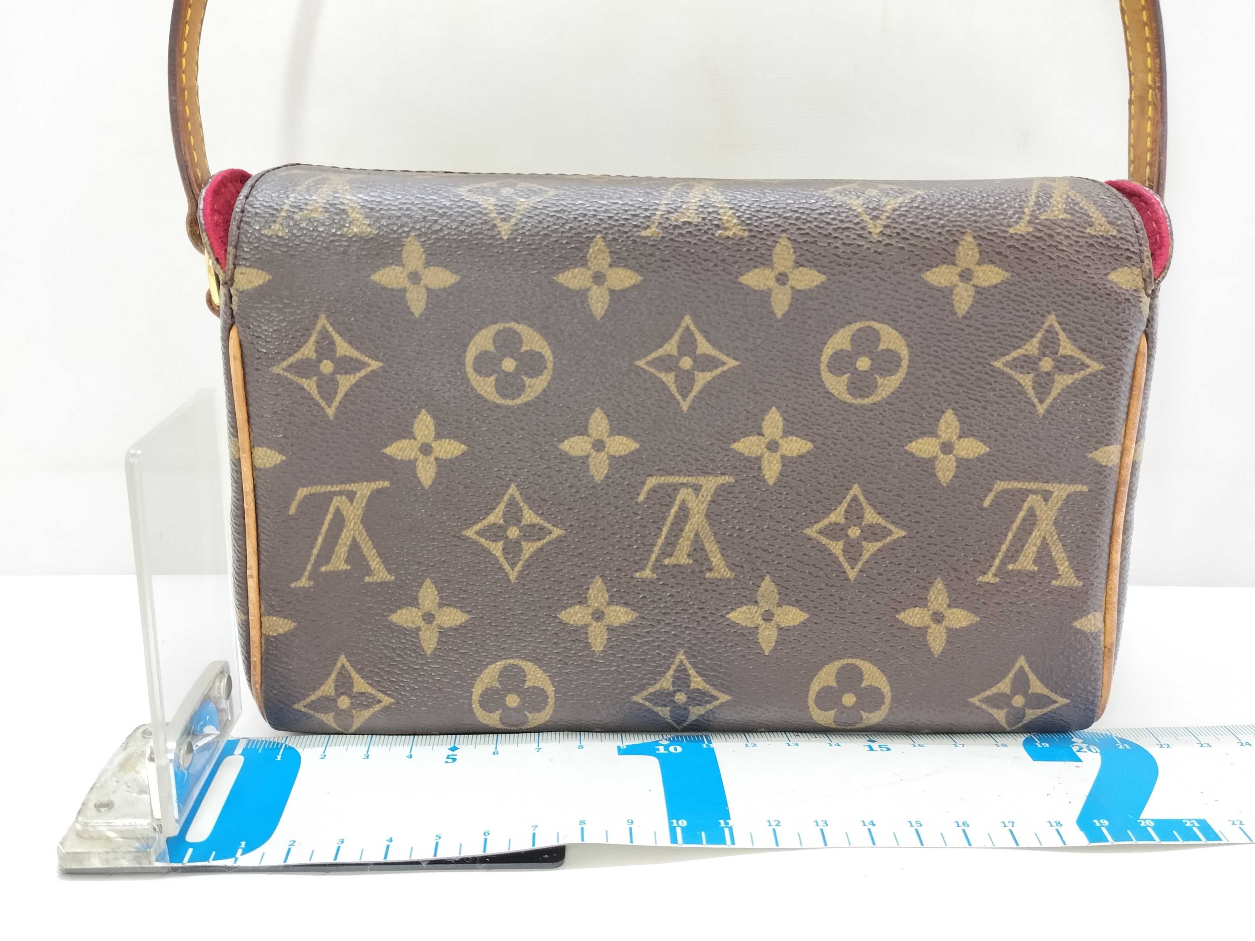 Monogram Louis Vuitton Monogram Recital M51900 SL0063 Pouch — view 2