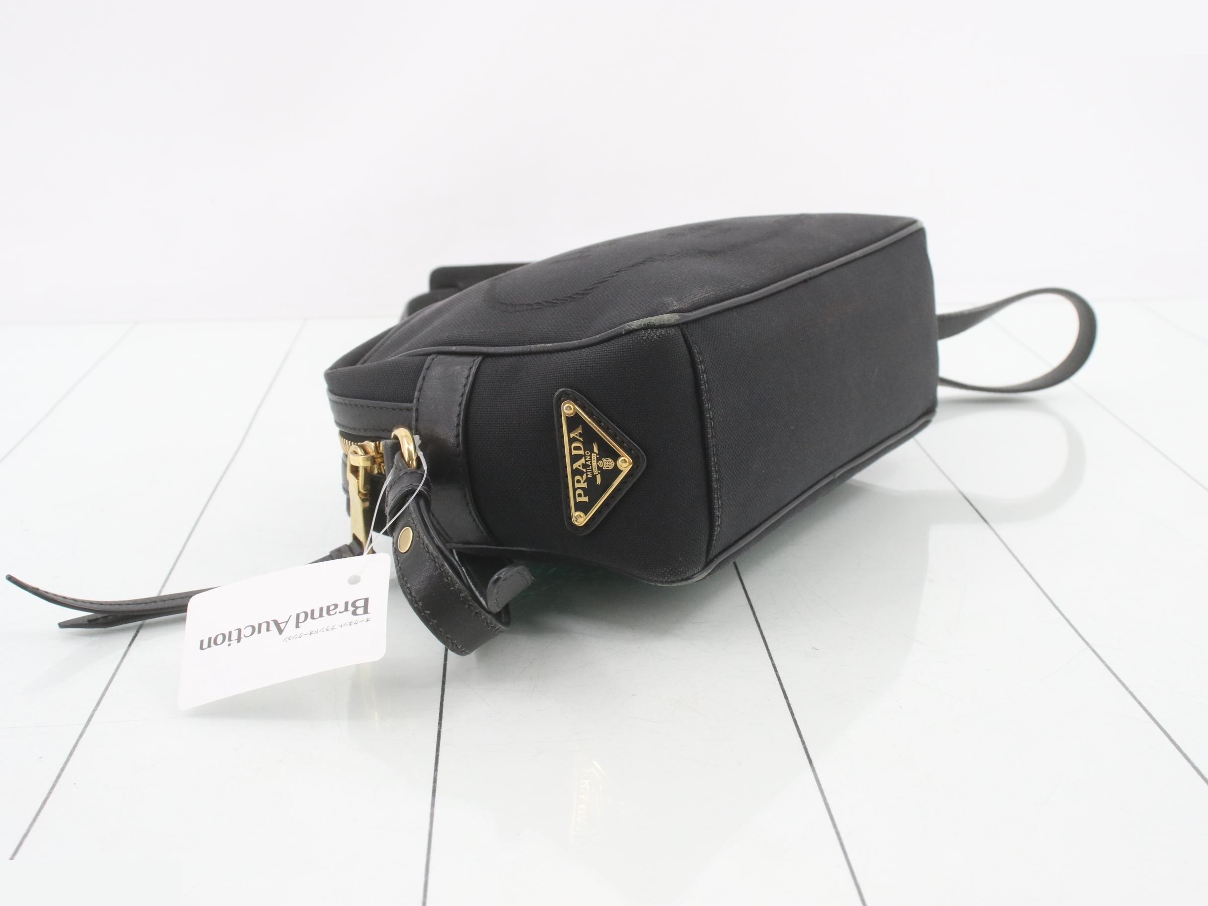 Logo Jacquard Shoulder Bag — view 5