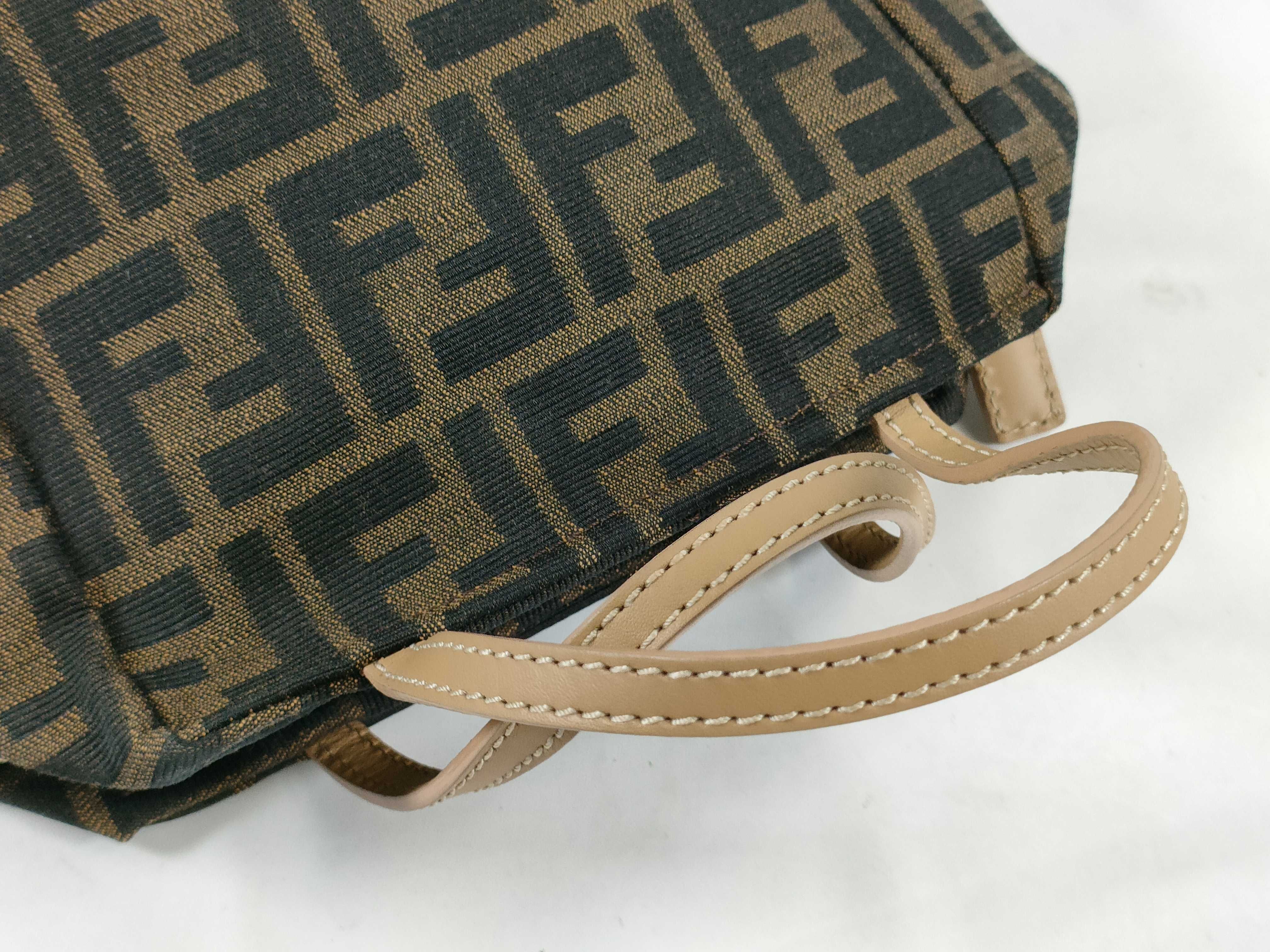 Zucca pattern Fendi Zucca handbag Brown handbag — view 3