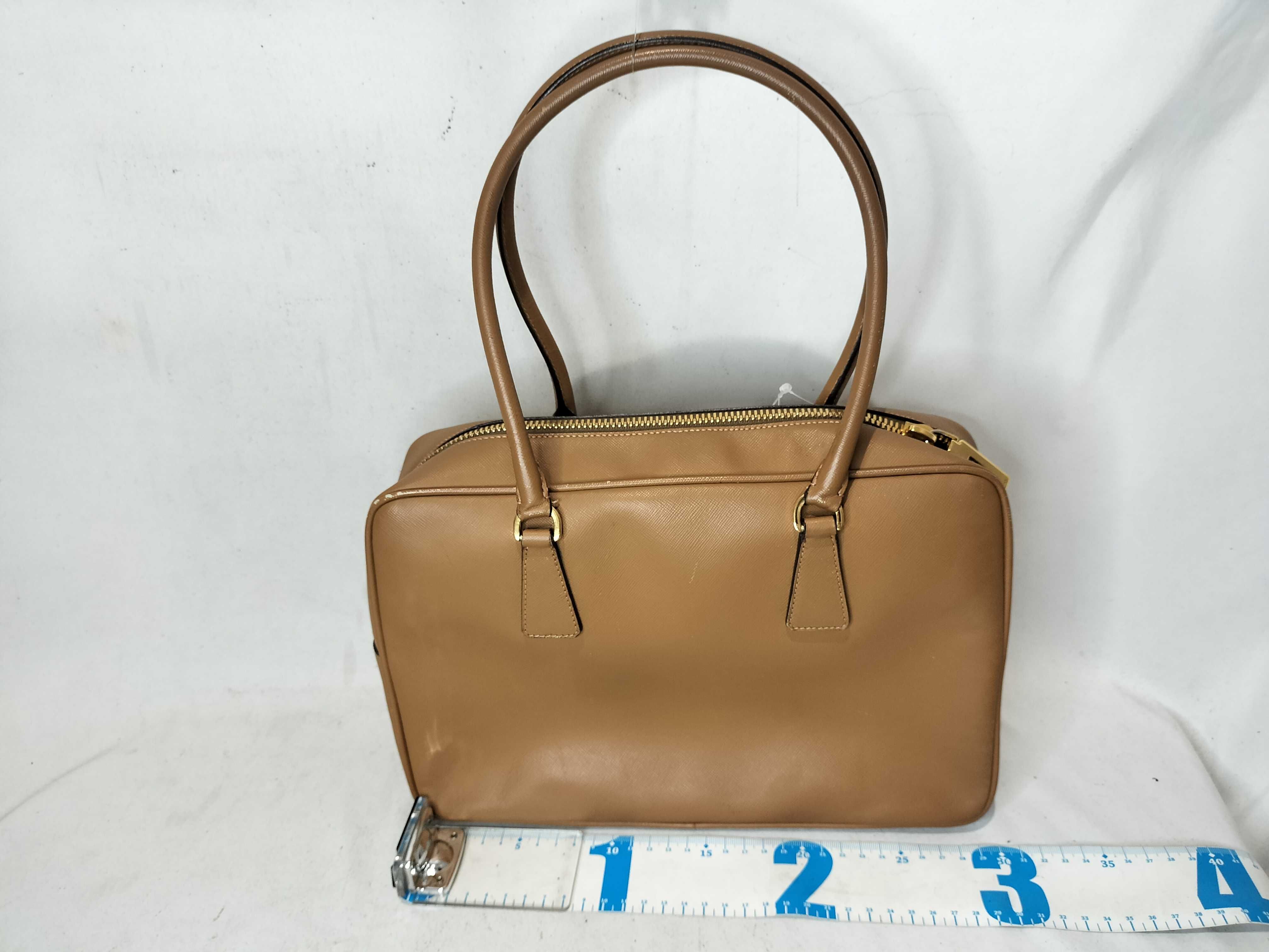 handbag — view 3