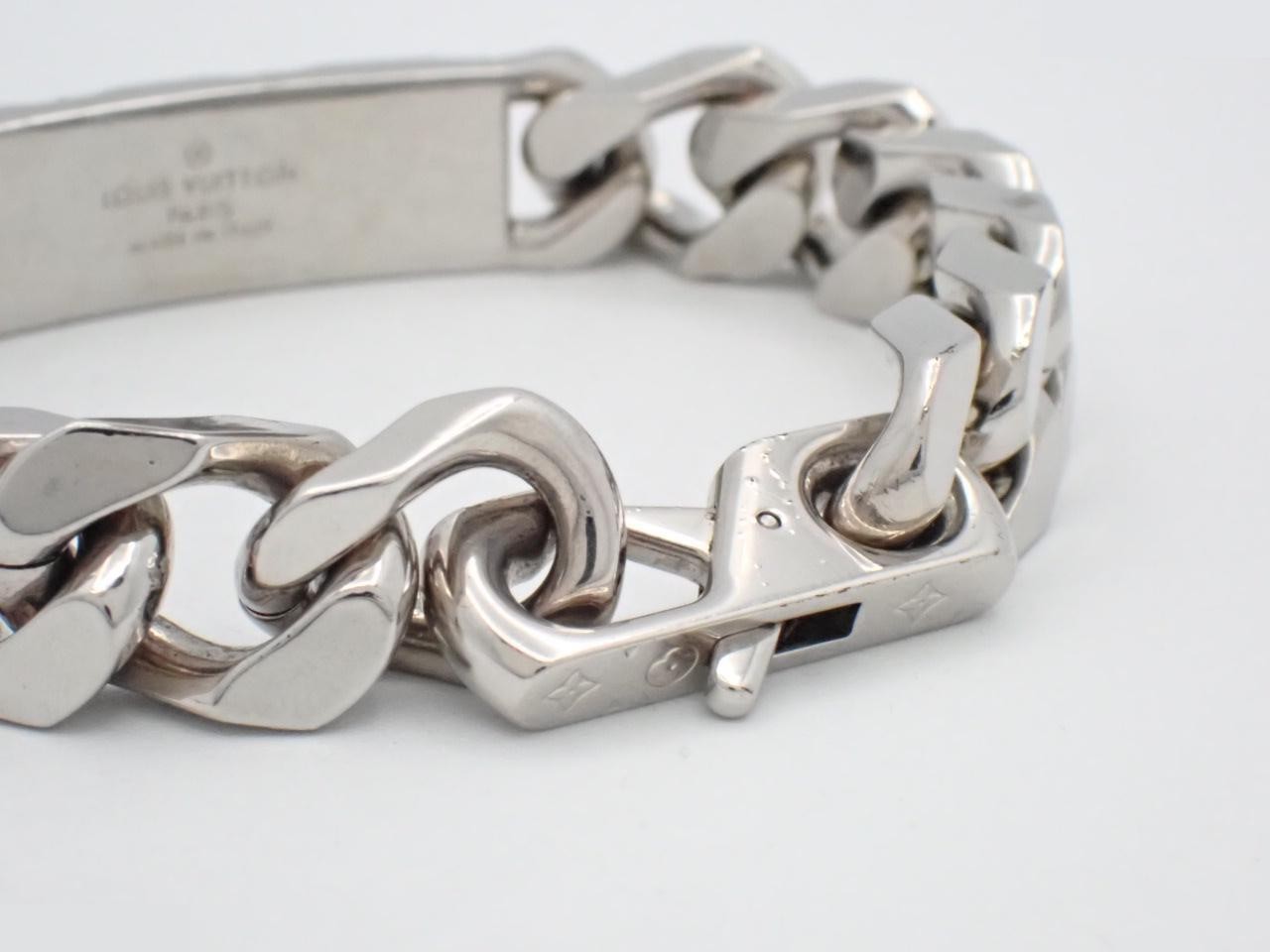 Monogram bracelet, silver, wrist circumference approximately 18 cm — view 3