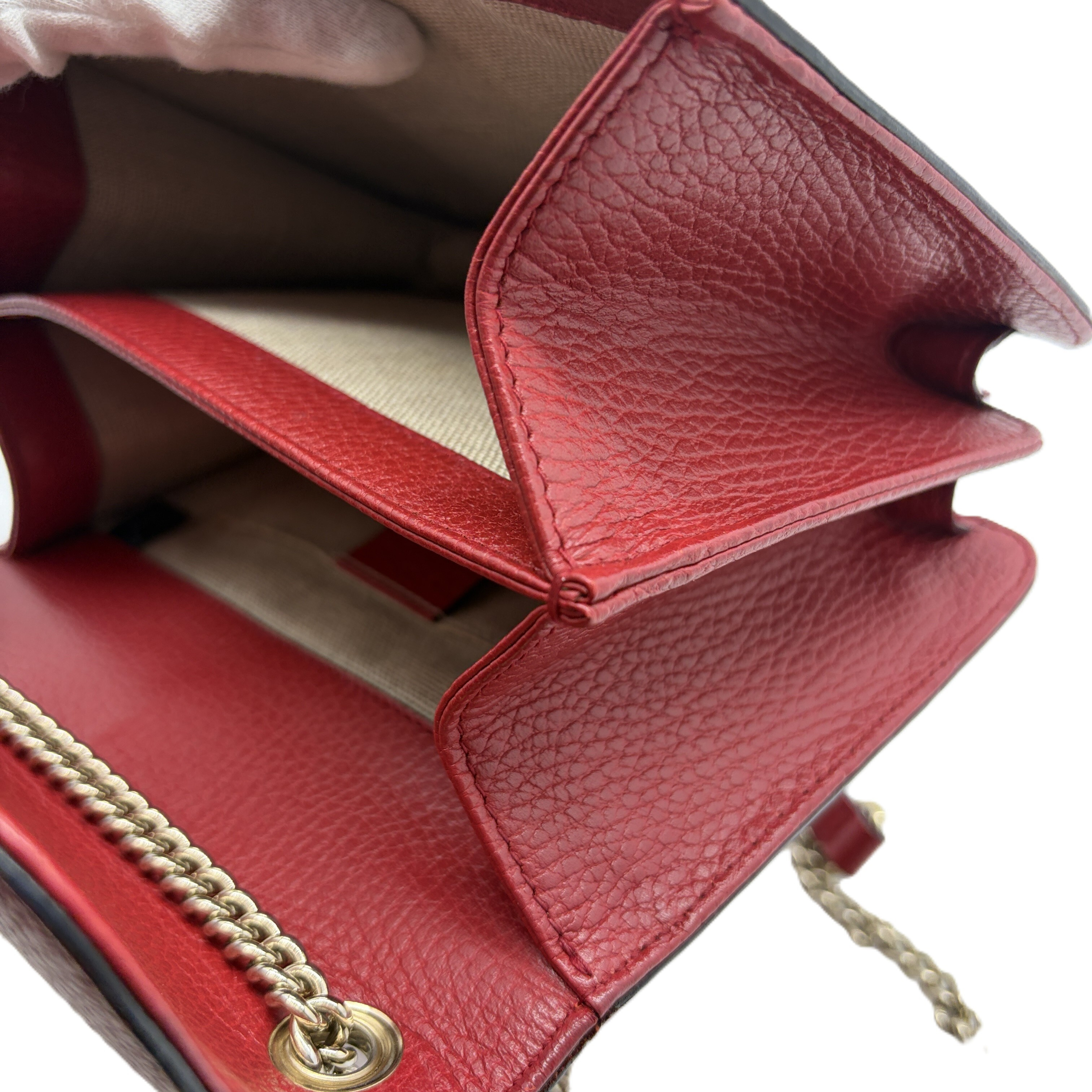 Interlocking Chain Shoulder Bag — view 8