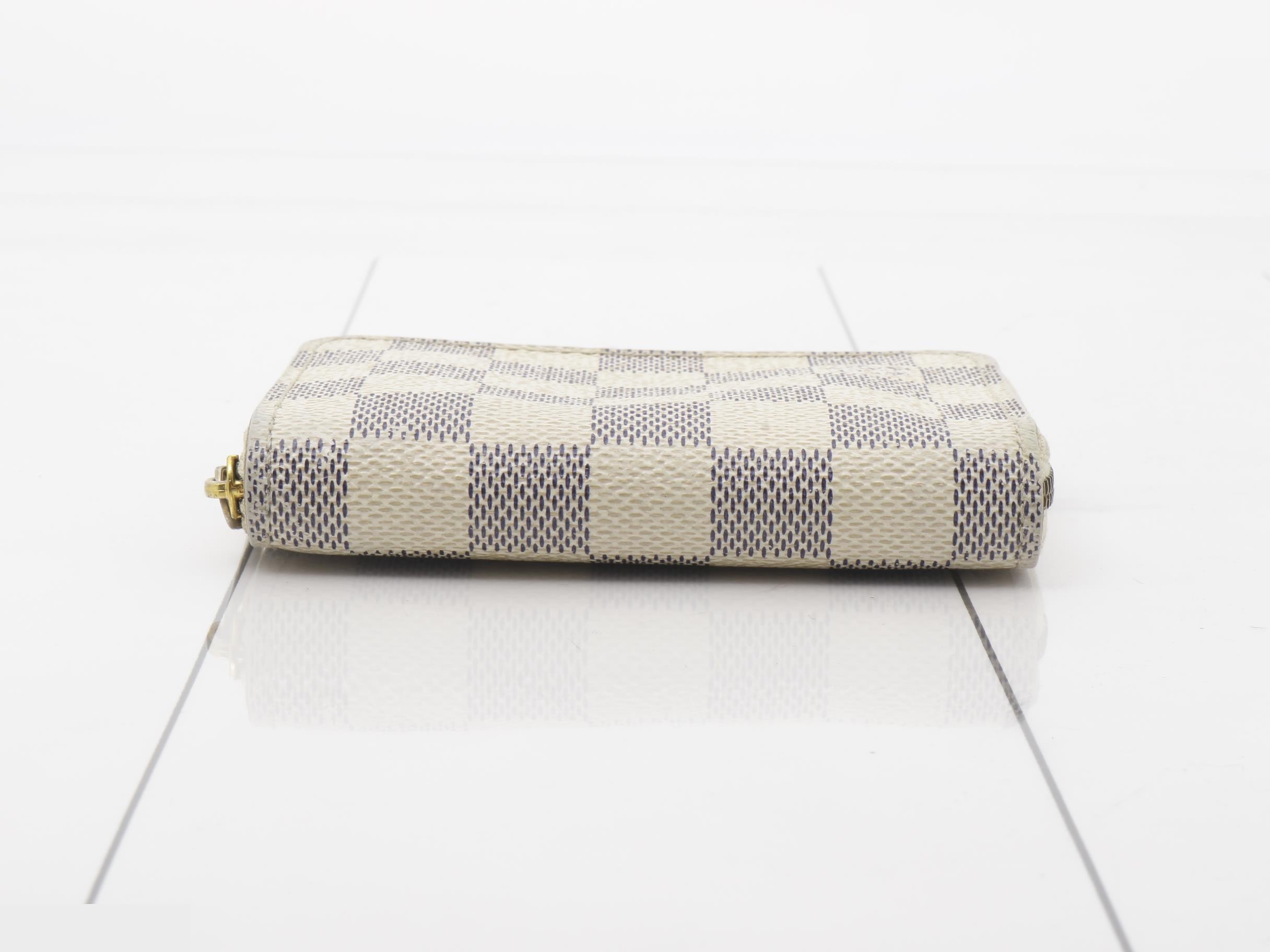 Zippy Wallet — view 3