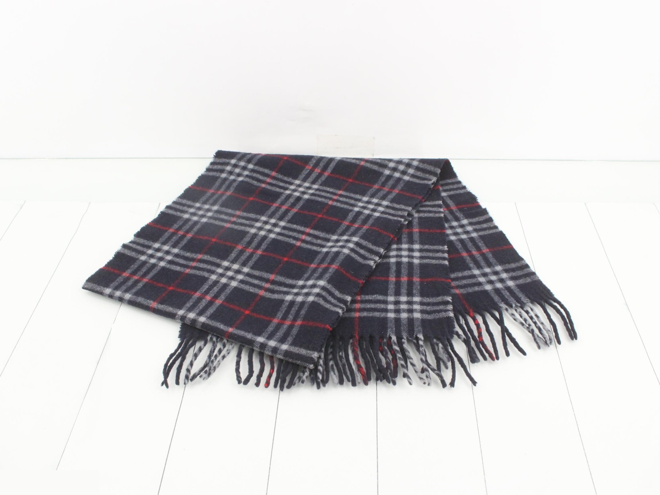 Other lines: Small items, accessories, and scarves — view 3