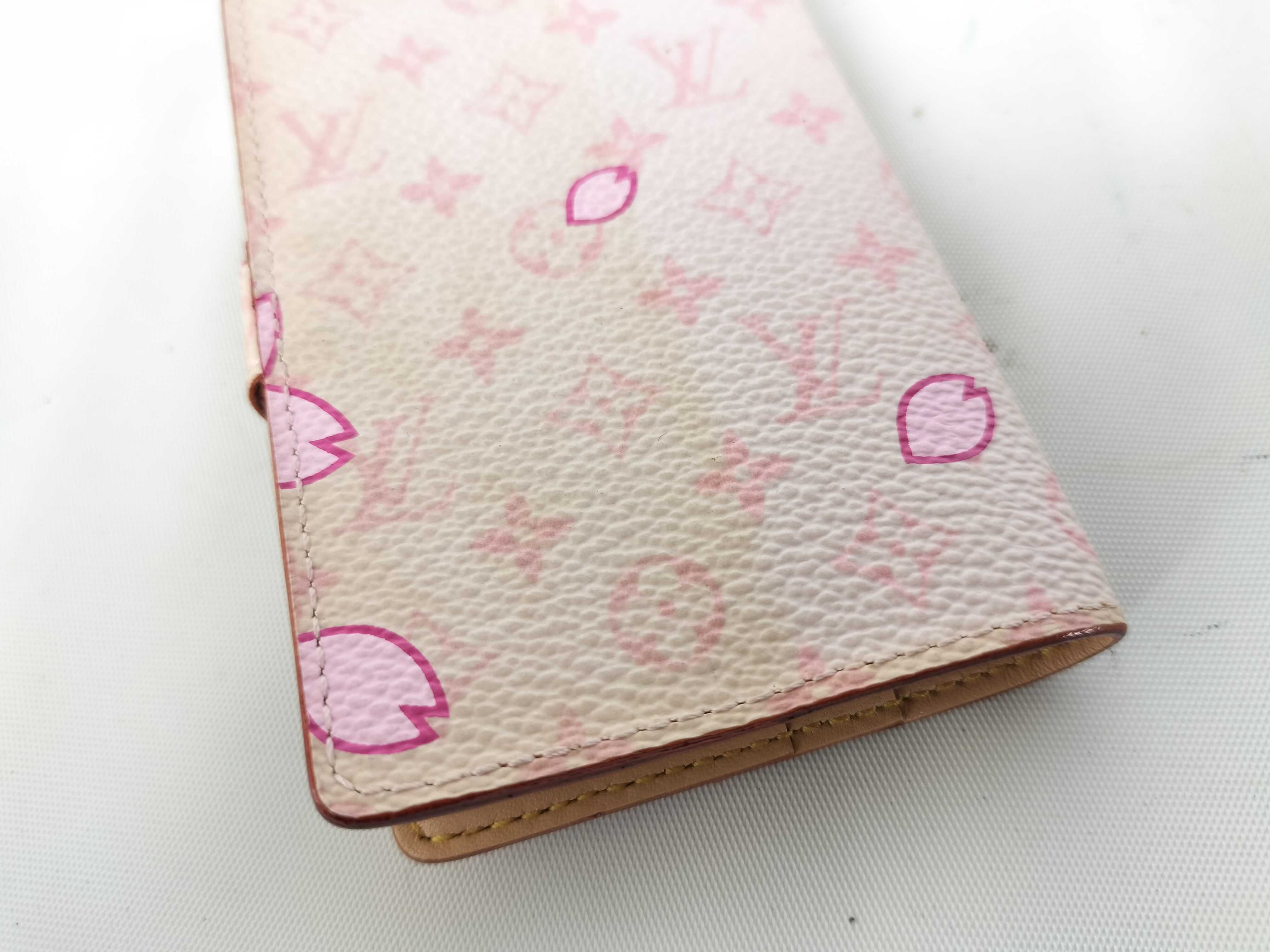Monogram M92021 Takashi Murakami Mini Agenda Notebook Cover — view 9
